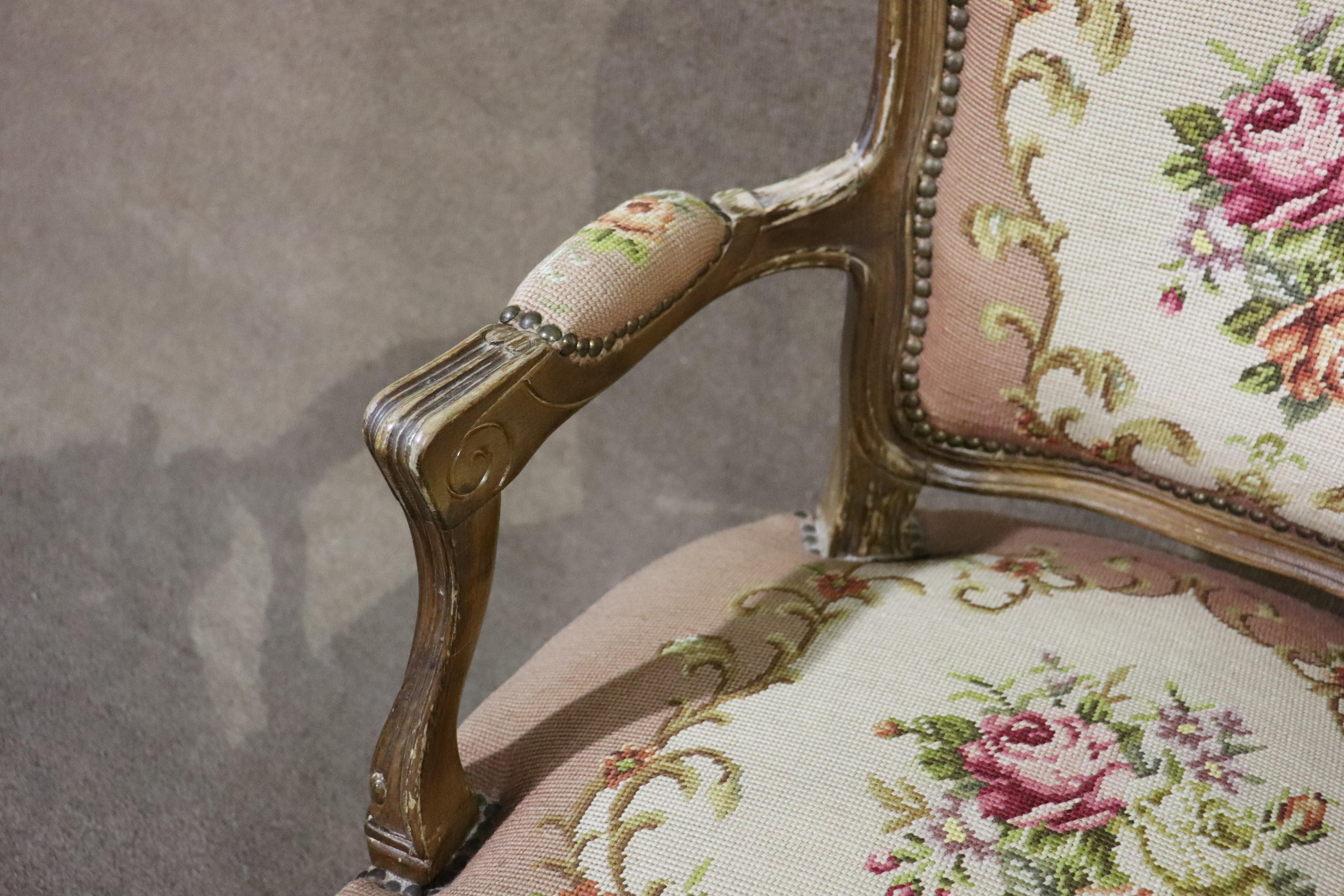 French Louis XIV Style Needlepoint Arm Chair In Good Condition For Sale In Brooklyn, NY