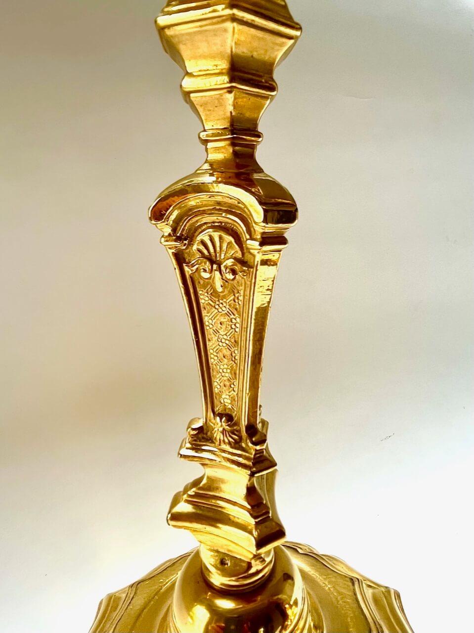 19th Century French Louis XIV Style Ormolu Bronze Armorial Candlesticks Pair, circa 1840 For Sale