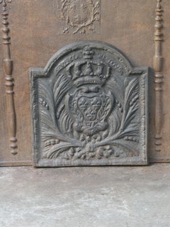 Plaque de cheminée / crédence arrière de style Louis XIV « Seul Contre Tous », 20e siècle