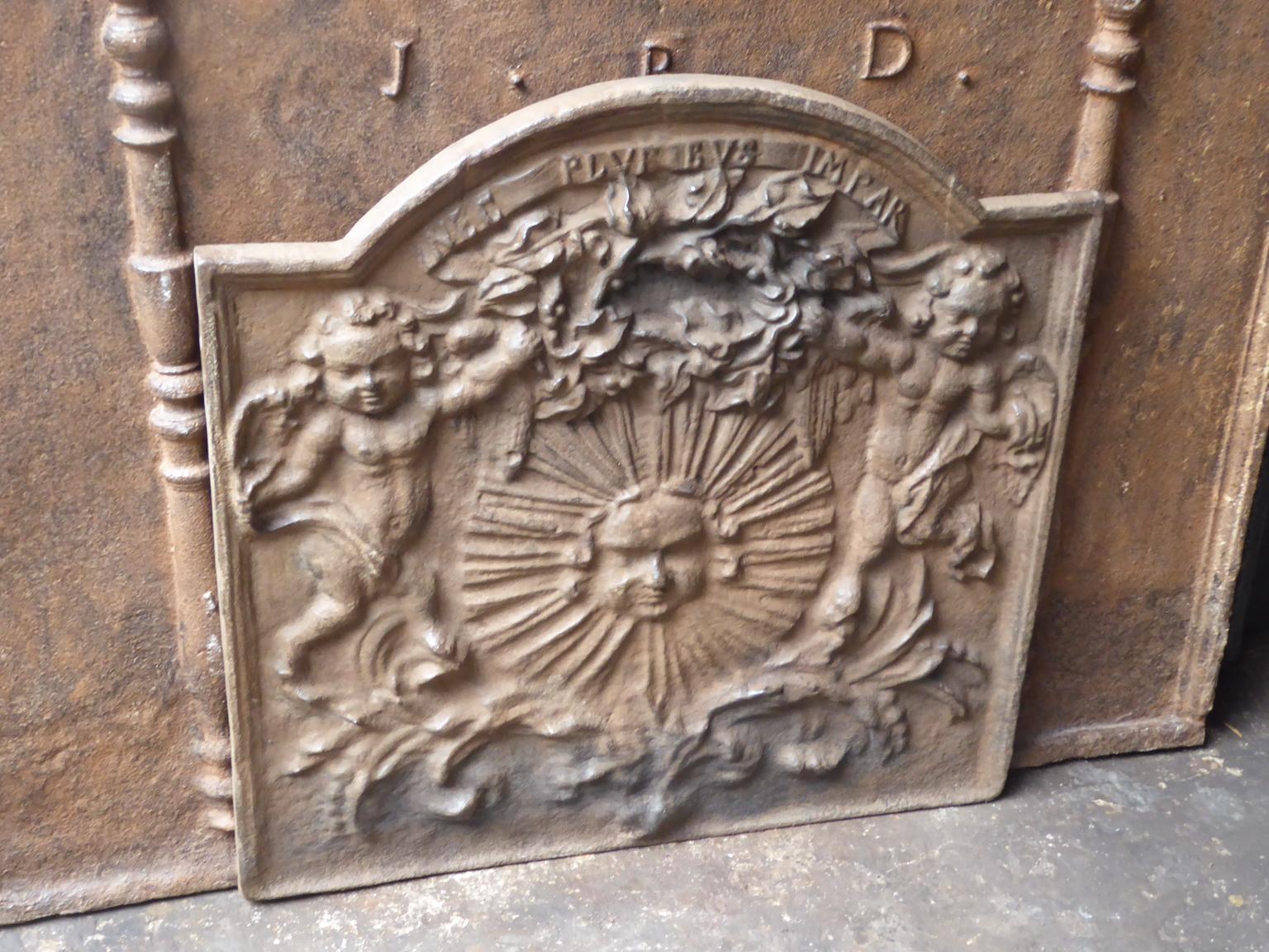 Cast French Louis XIV Style 'The Sun' Fireback