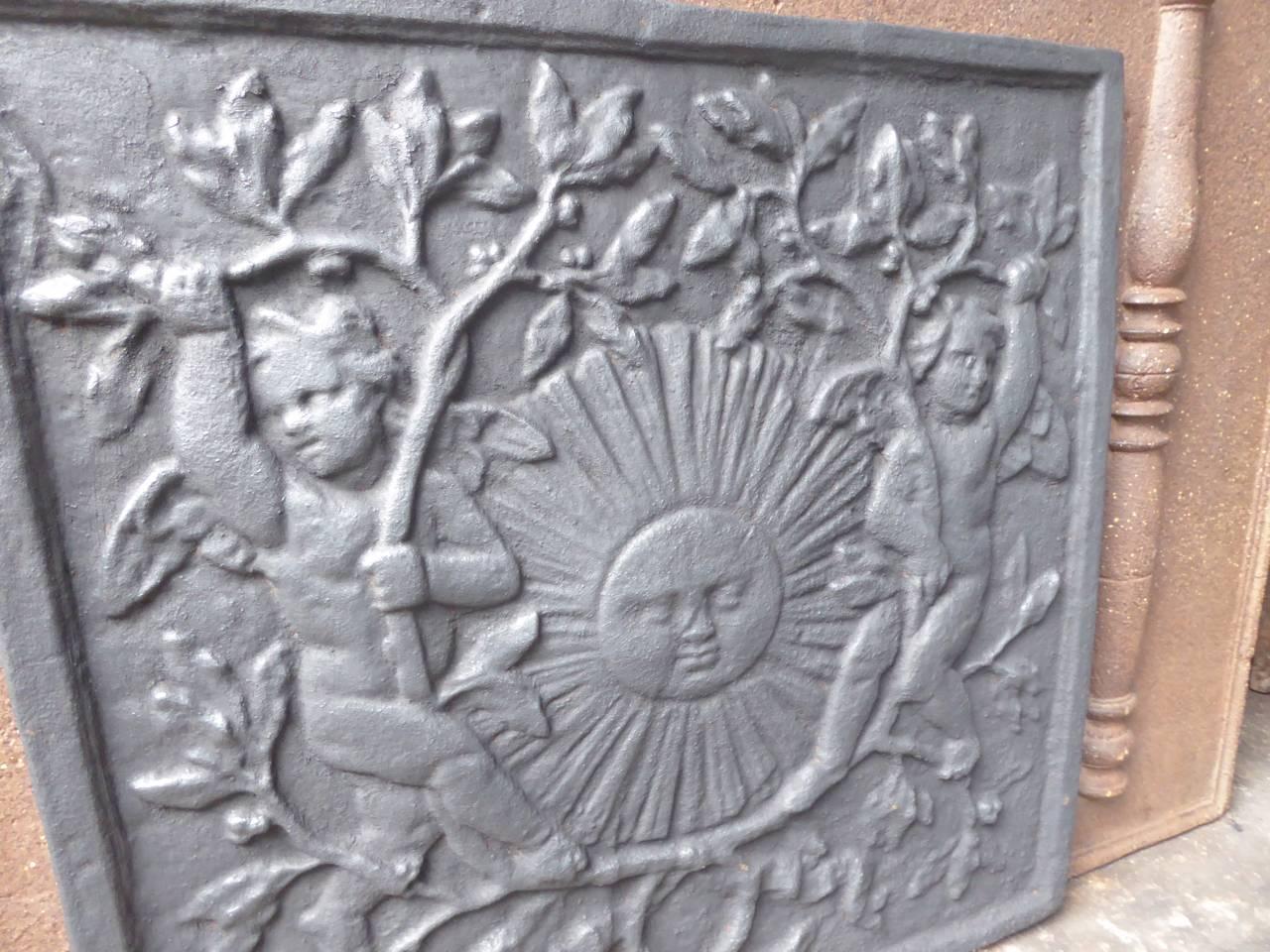 Iron French Louis XIV Style 'The Sun' Fireback