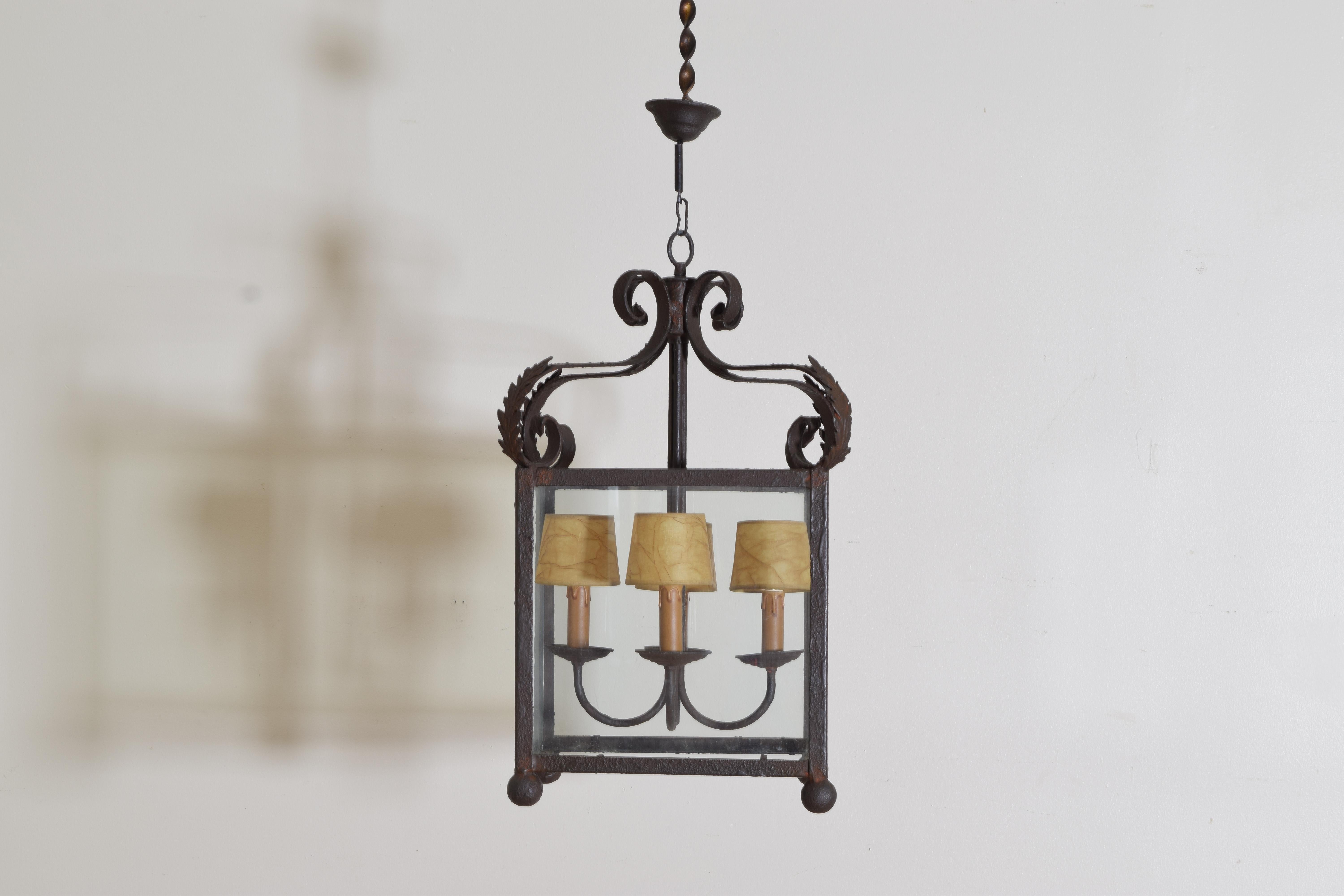 French Louis XIV Style Wrought Iron 4-Light Lantern, 1st quarter 20th century In Good Condition For Sale In Atlanta, GA