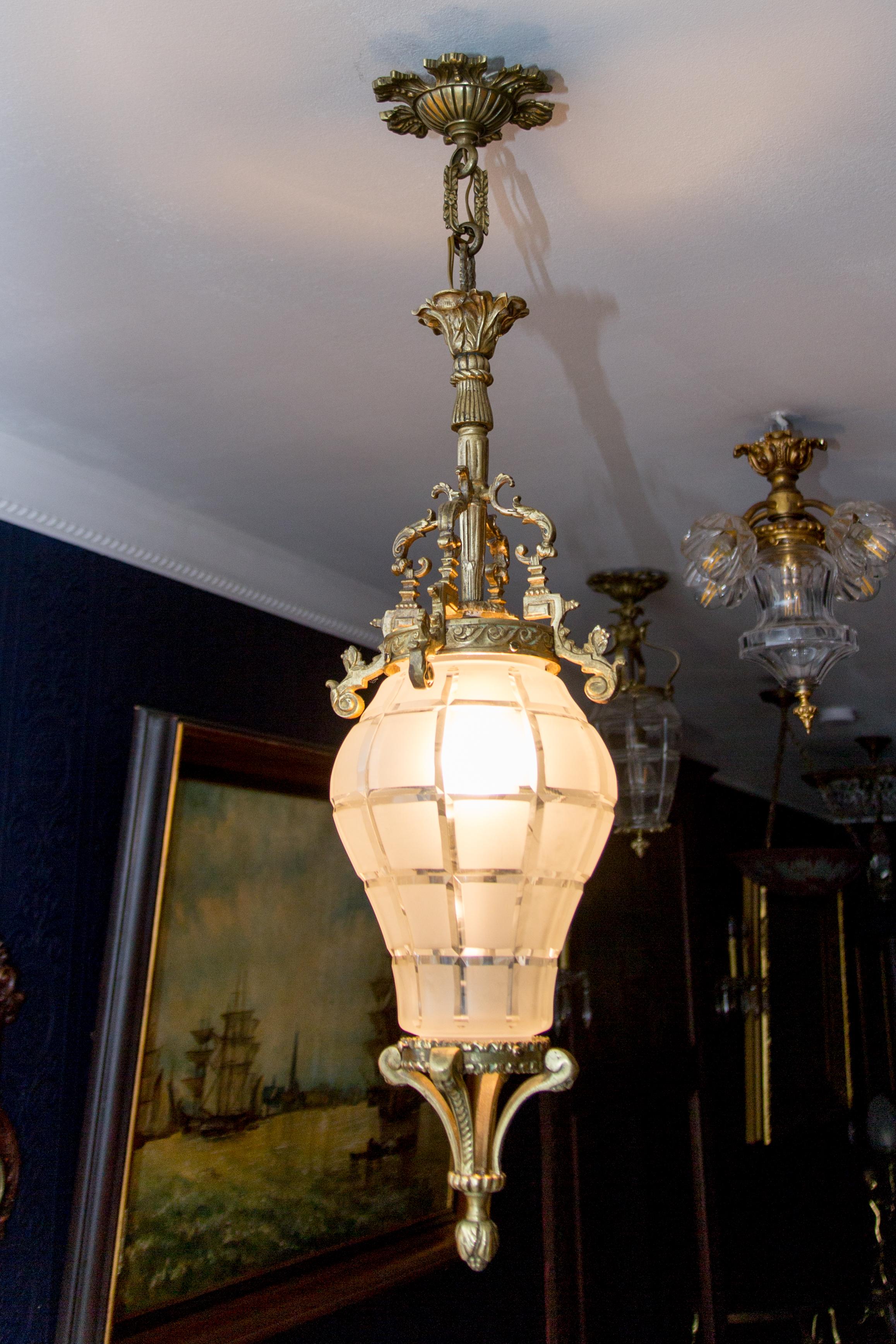 French Louis XIV “Versailles” Style Hanging Lantern Hall Lamp 6
