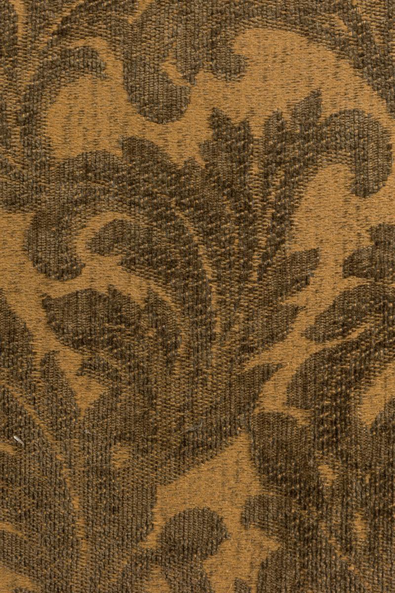 French Louis XIV Walnut Floral tapestry Upholstered Armchair For Sale 3