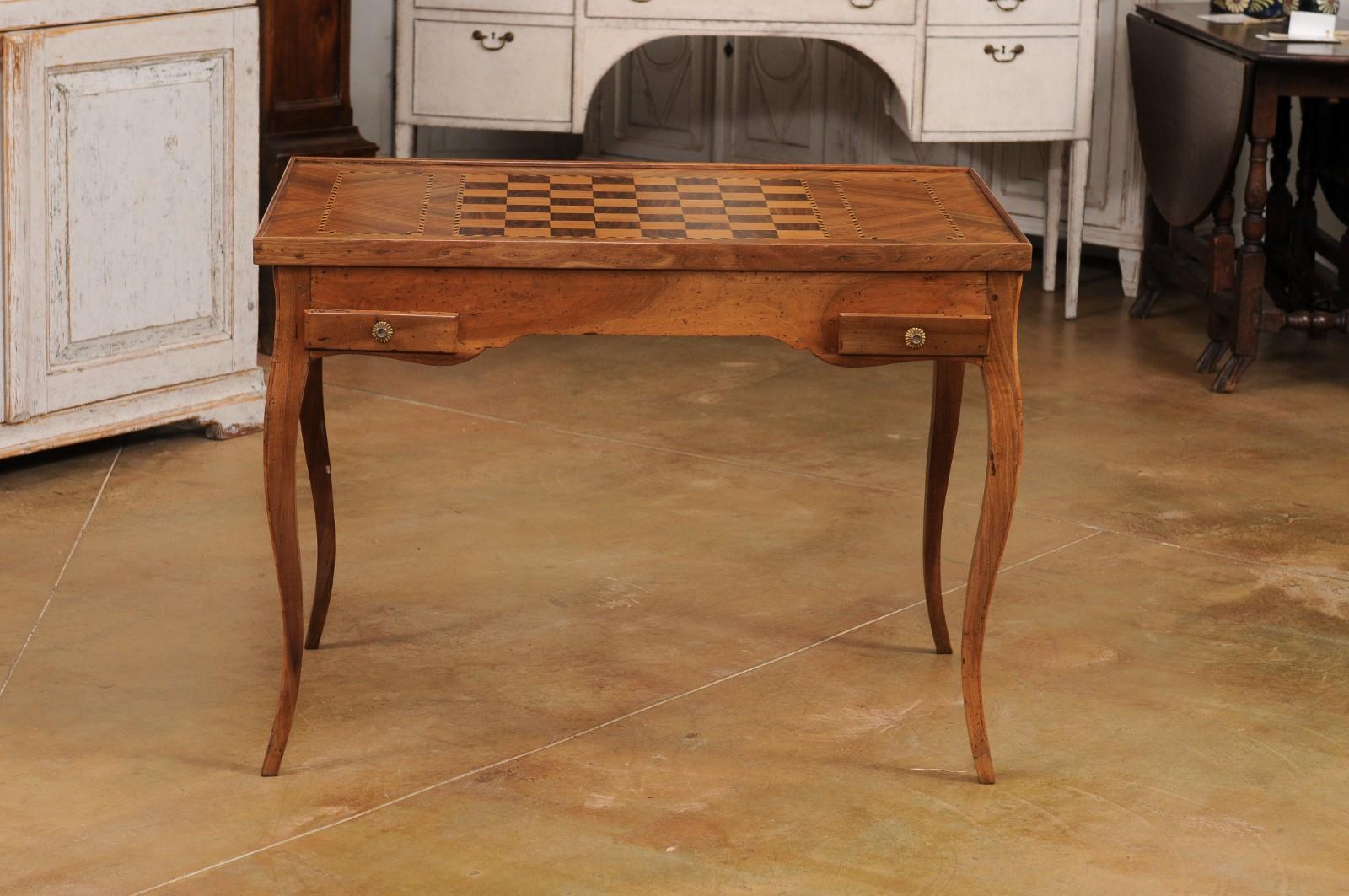 French Louis XV 1790s Walnut Tric Trac Marquetry Game Table with Reversible Top For Sale 9