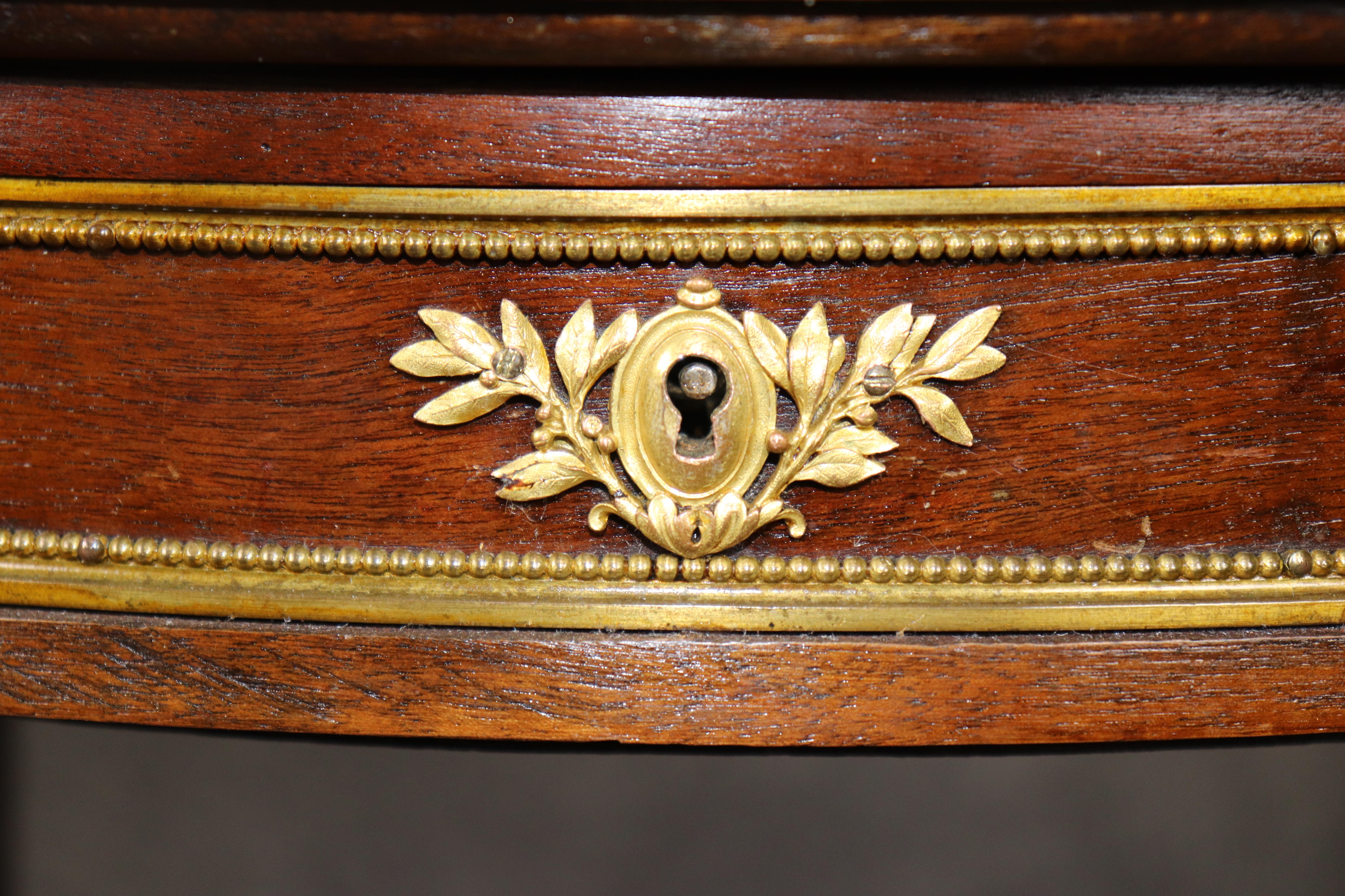 French Louis XV 1870s era Marble Top Bronze Mounted Mahogany Round End by Millet For Sale 6