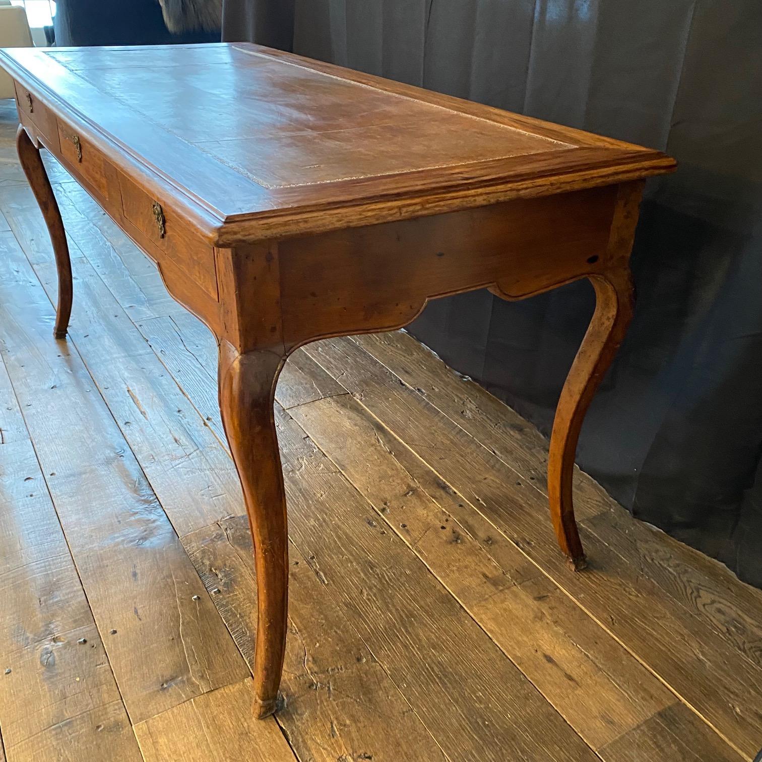 French Louis XV 19th Century Walnut Hoof Foot Desk or Writing Table 5
