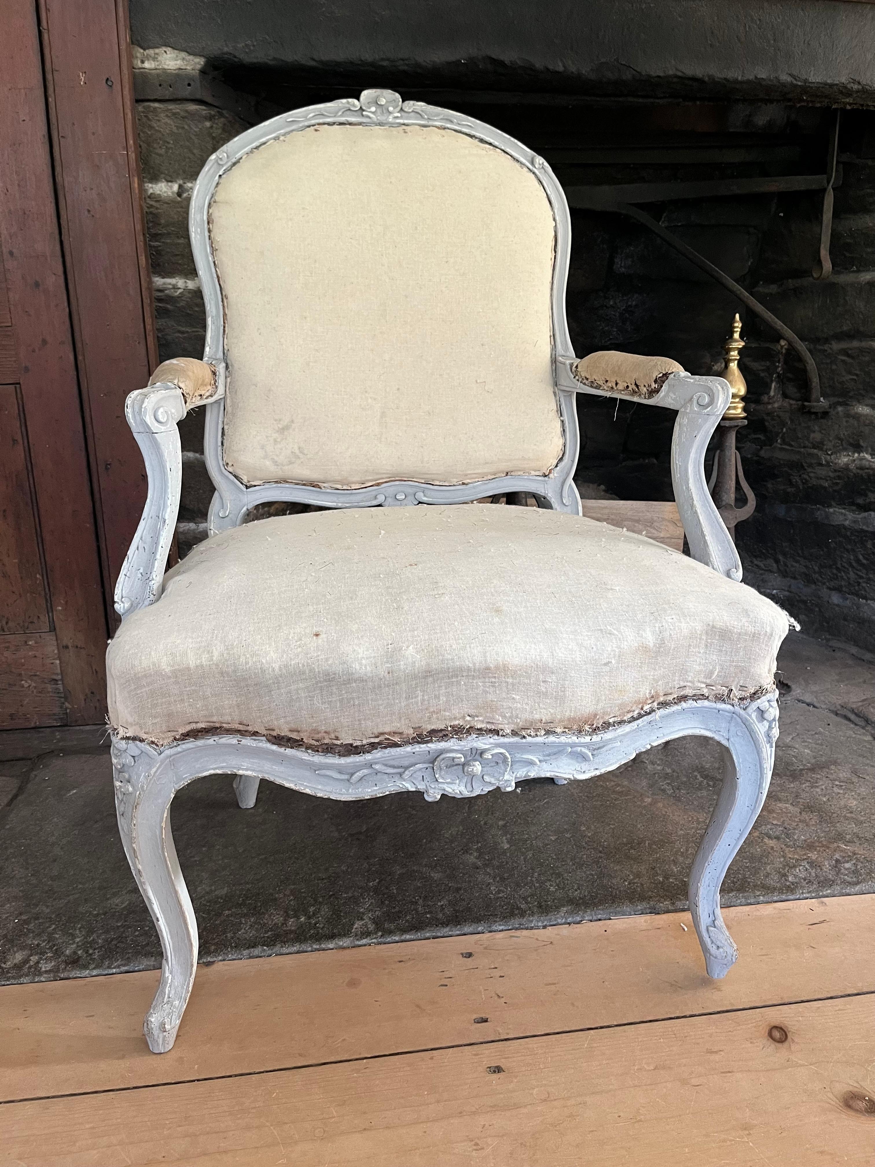 French Louis XV Armchair, 18th Century For Sale 10