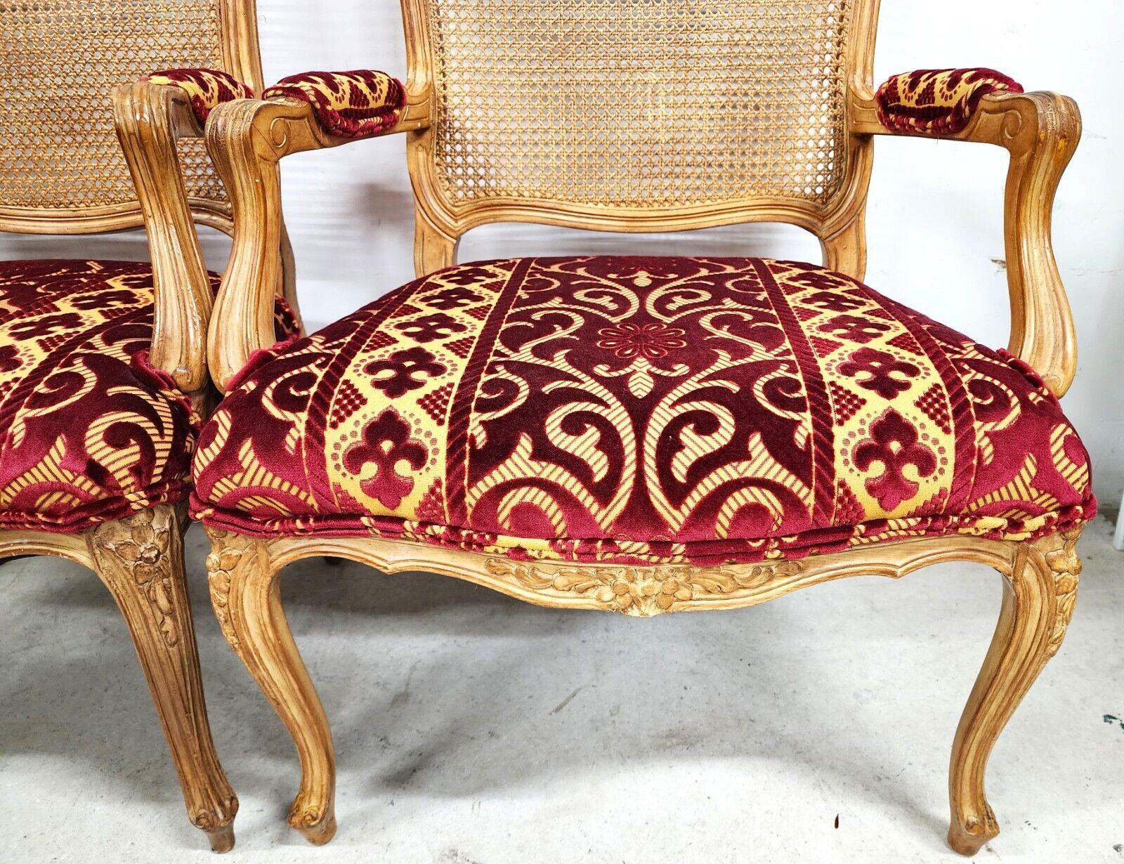 French Louis XV Armchairs Fauteuil Vintage For Sale 7