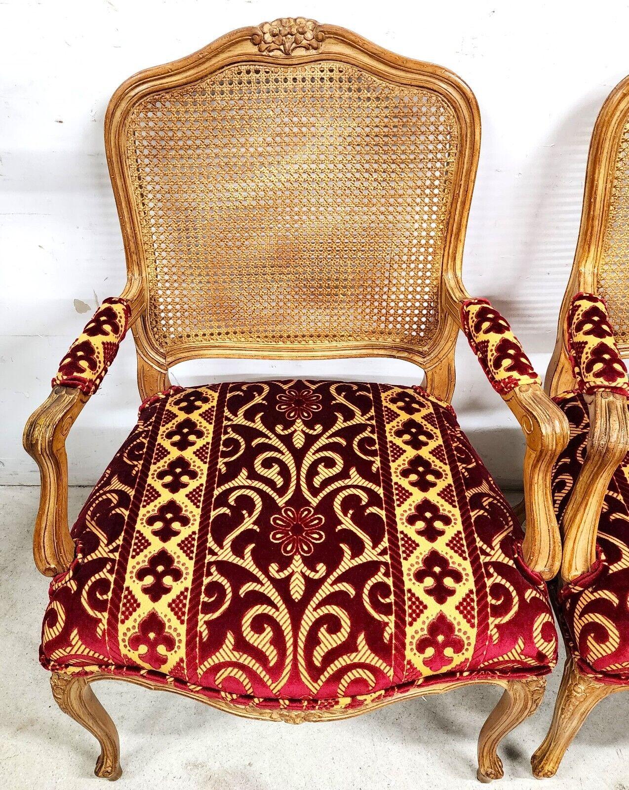 French Louis XV Armchairs Fauteuil Vintage For Sale 2