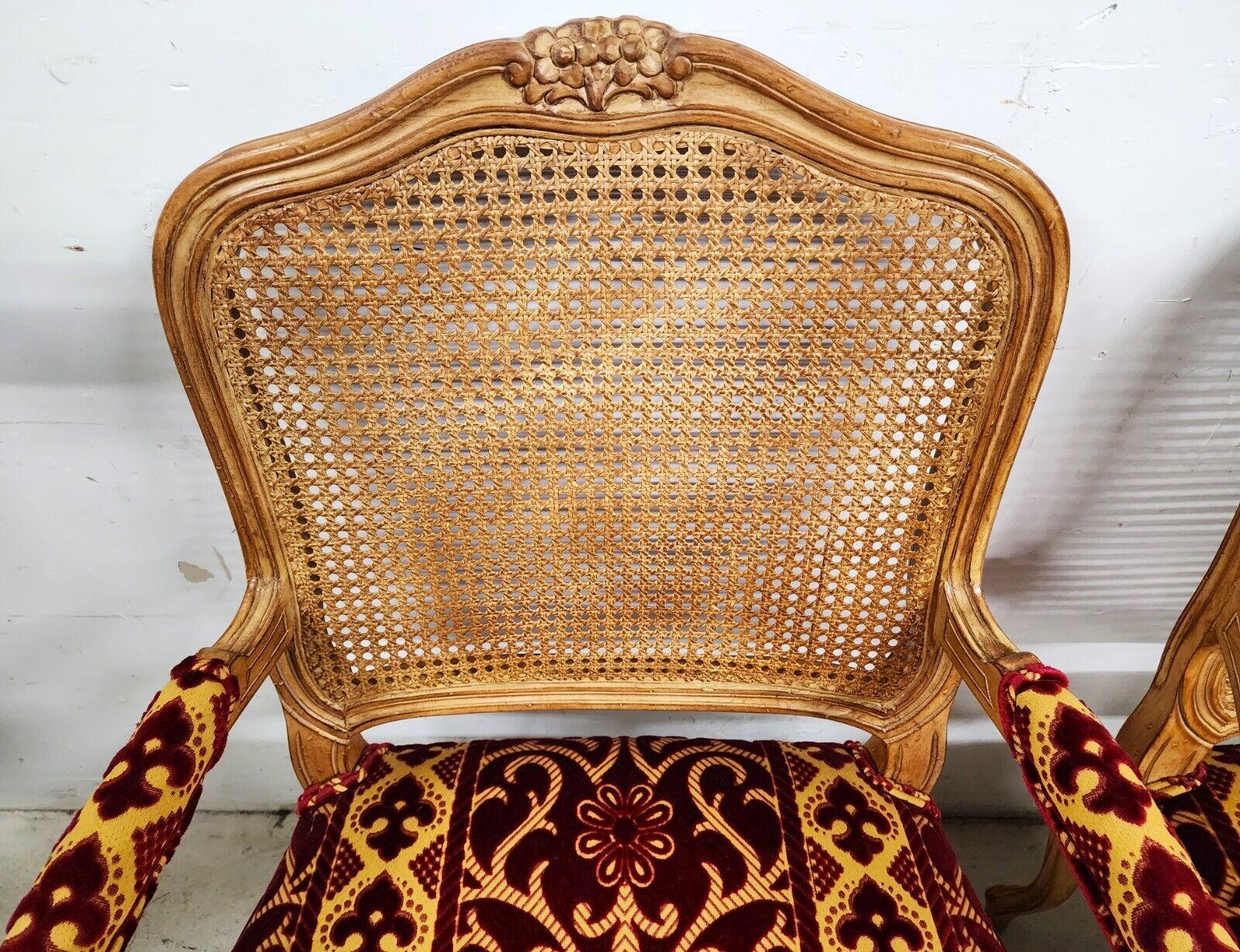 French Louis XV Armchairs Fauteuil Vintage For Sale 3