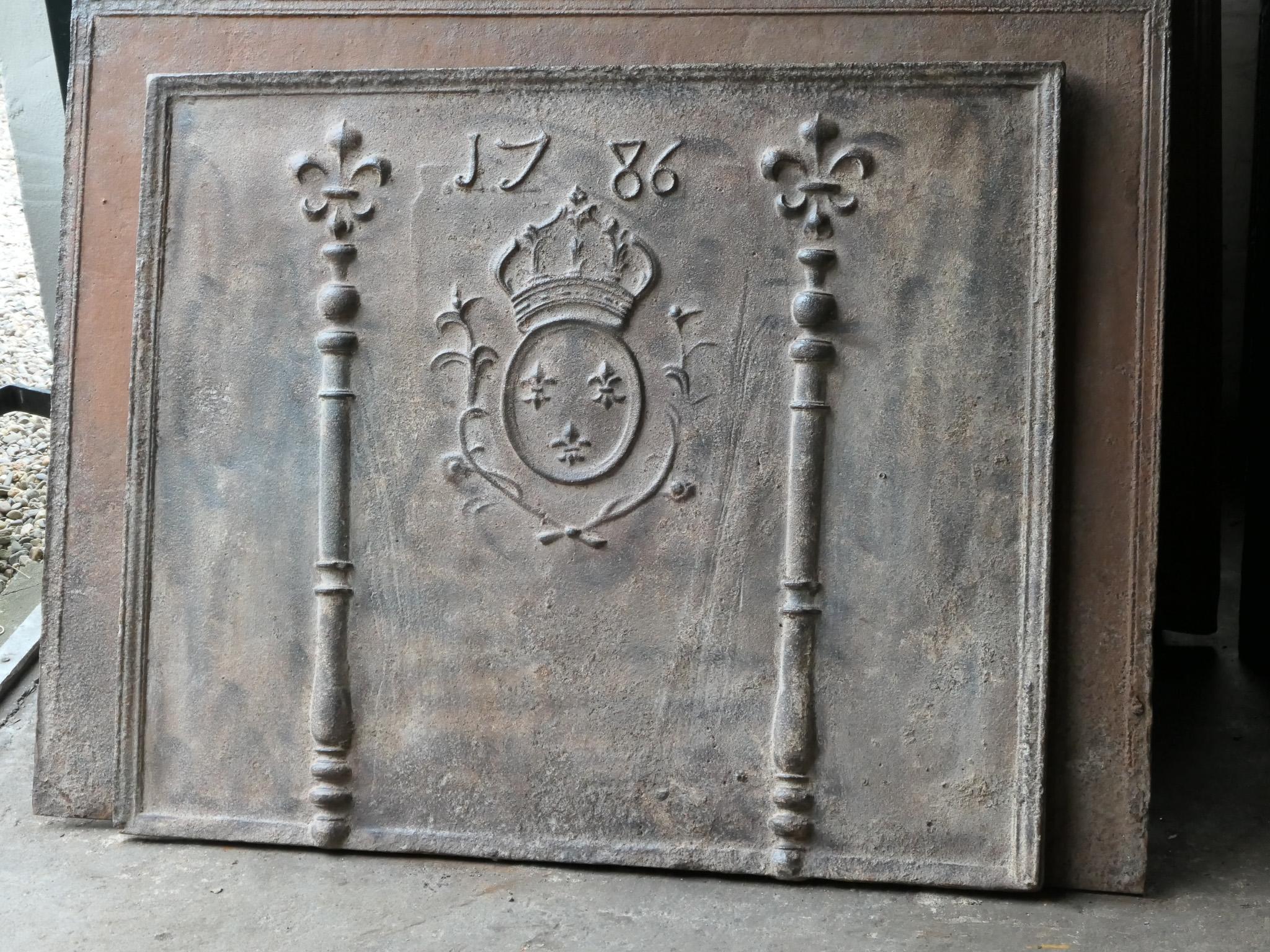 Cast Antique French Louis XV 'Arms of France' Fireback / Backsplash, 18th Century For Sale
