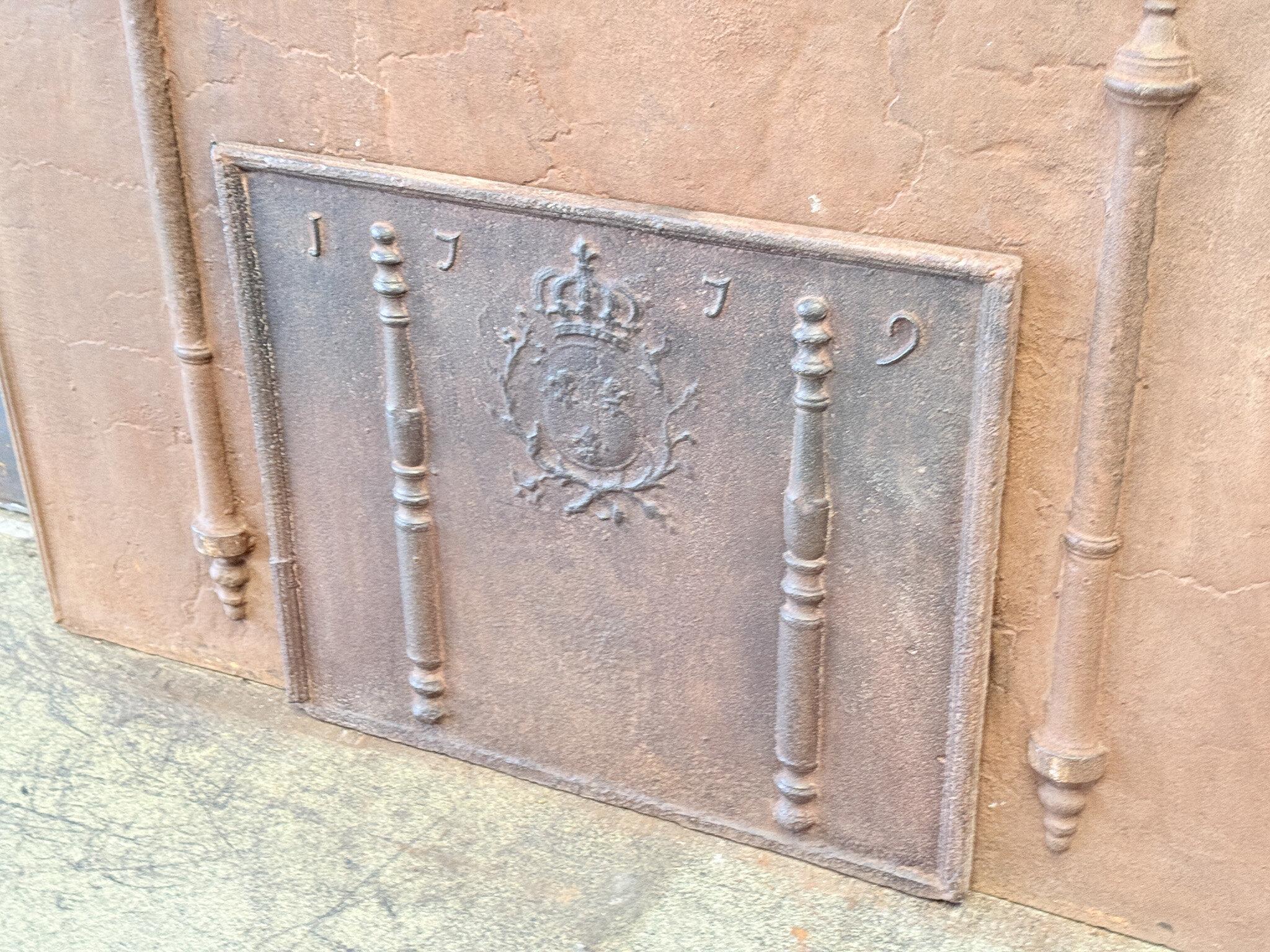 French Louis XV Arms of France Fireback / Backsplash, Dated 1779 For Sale 1
