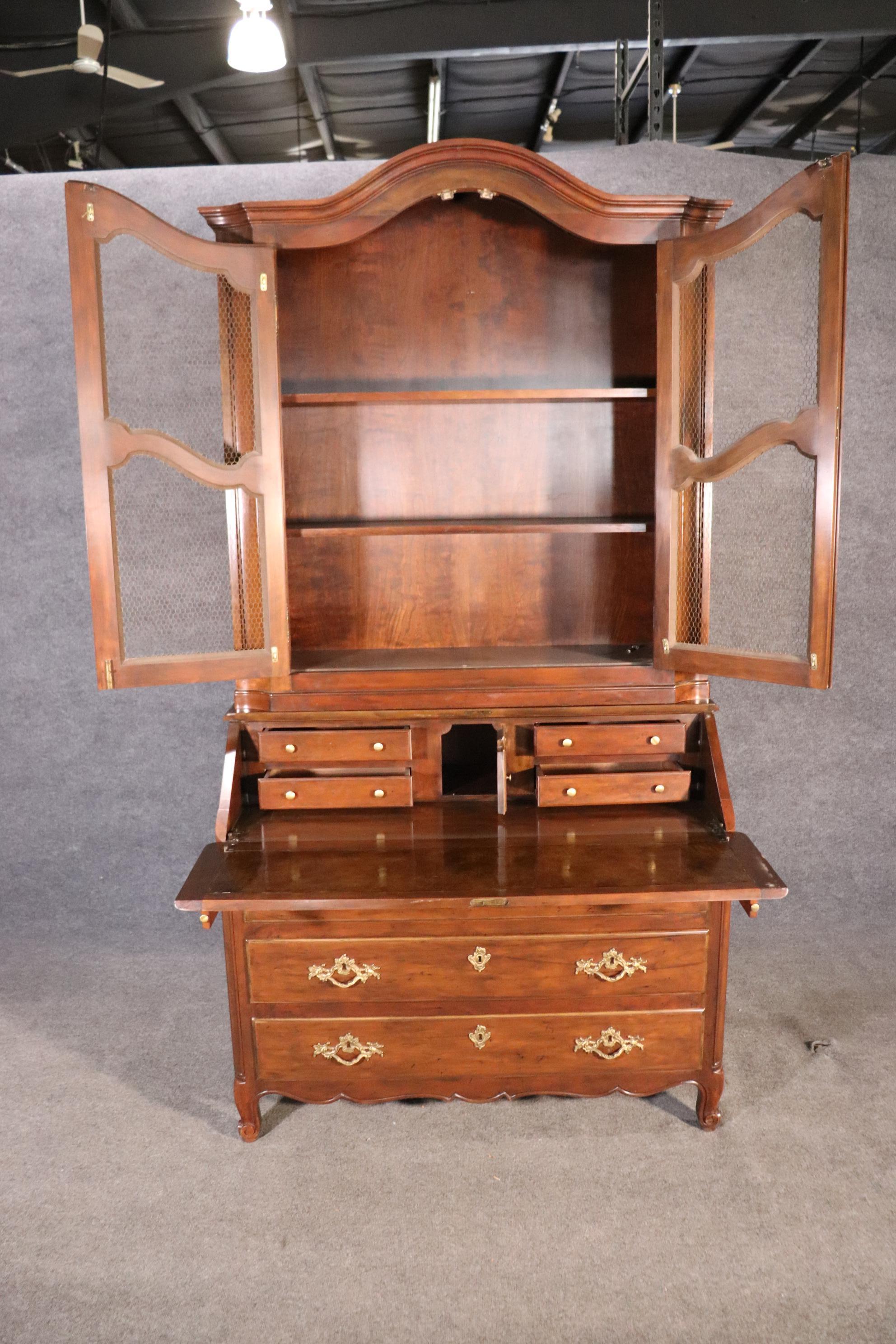 French Louis XV Baker Furniture Louis XV Secretary Desk Collector's Edition In Good Condition For Sale In Swedesboro, NJ