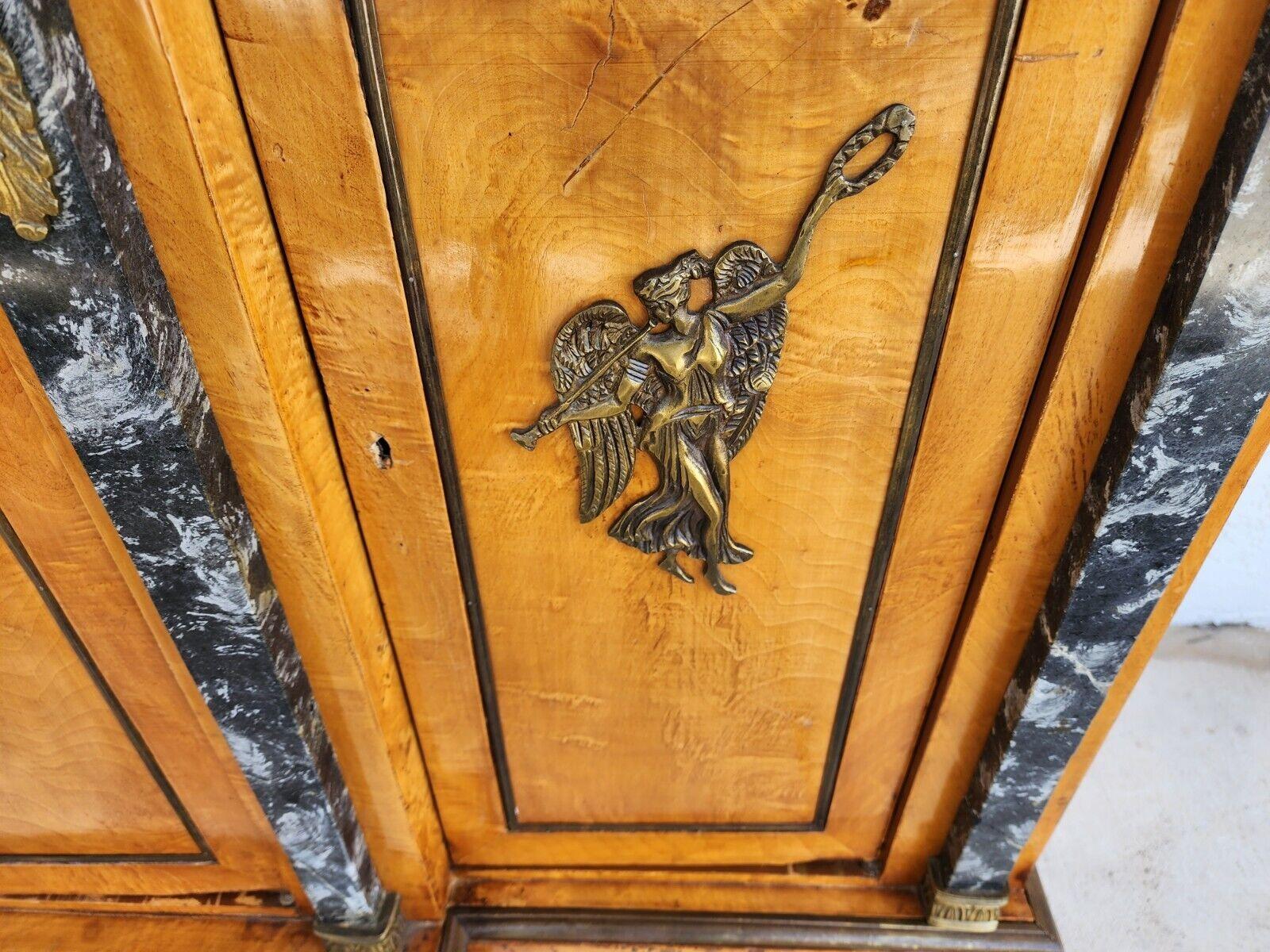 French Louis XV Bar Cabinet Buffet Sideboard For Sale 5