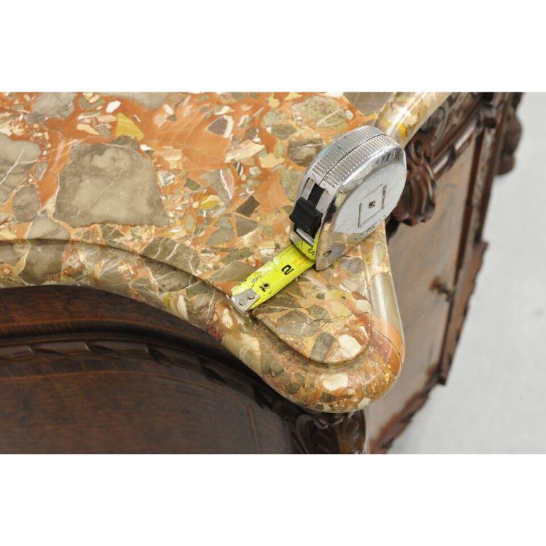Französische Kommode im Barockstil Louis XV.-Stil aus geschnitztem Wurzelholz, Nussbaum, Rouge Marmorplatte und Marmor im Angebot 3