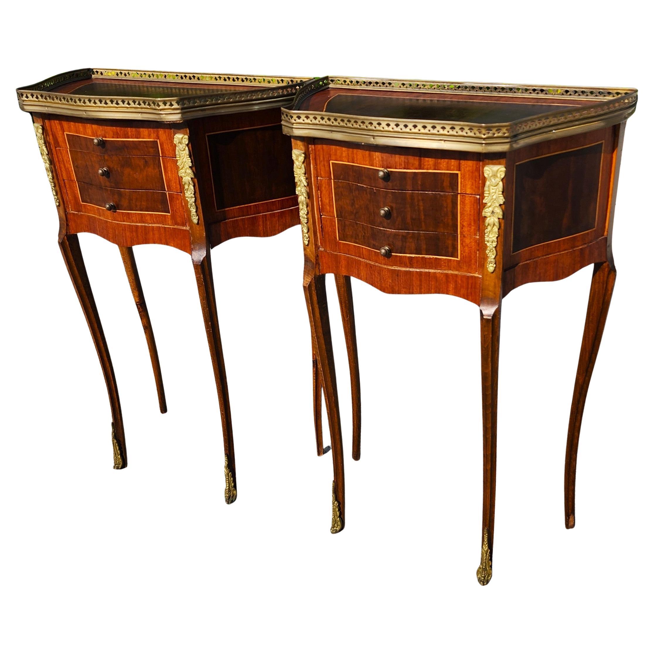 French Louis XV Bedside Tables Nightstands A Pair For Sale