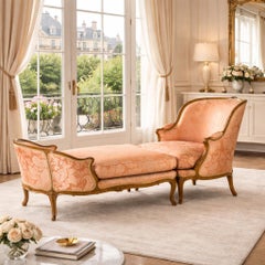 French Louis XV Beechwood Duchesse Brisee Chaise by P. Remy ca. 1765