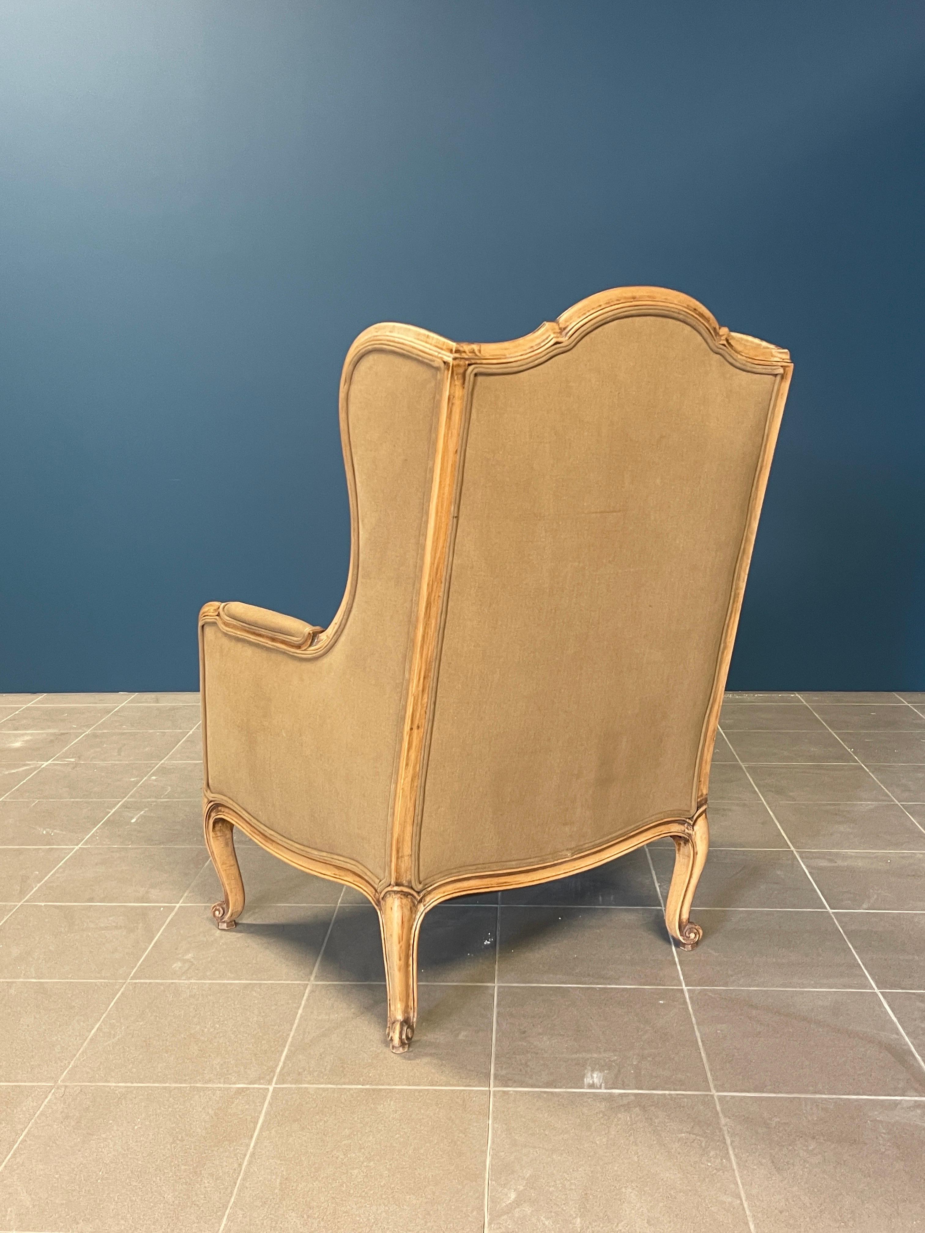 French Louis XV Bergere Chair For Sale 1
