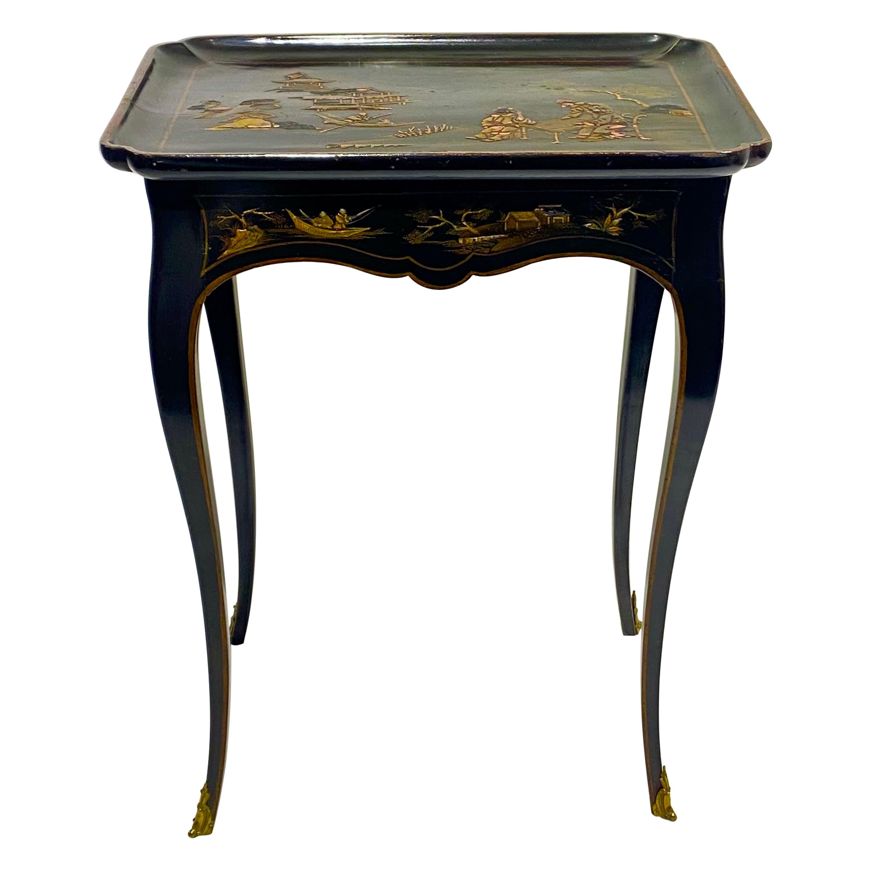 French Louis XV Black and Gilt Lacquered Coromandel Tray Table, 18th Century