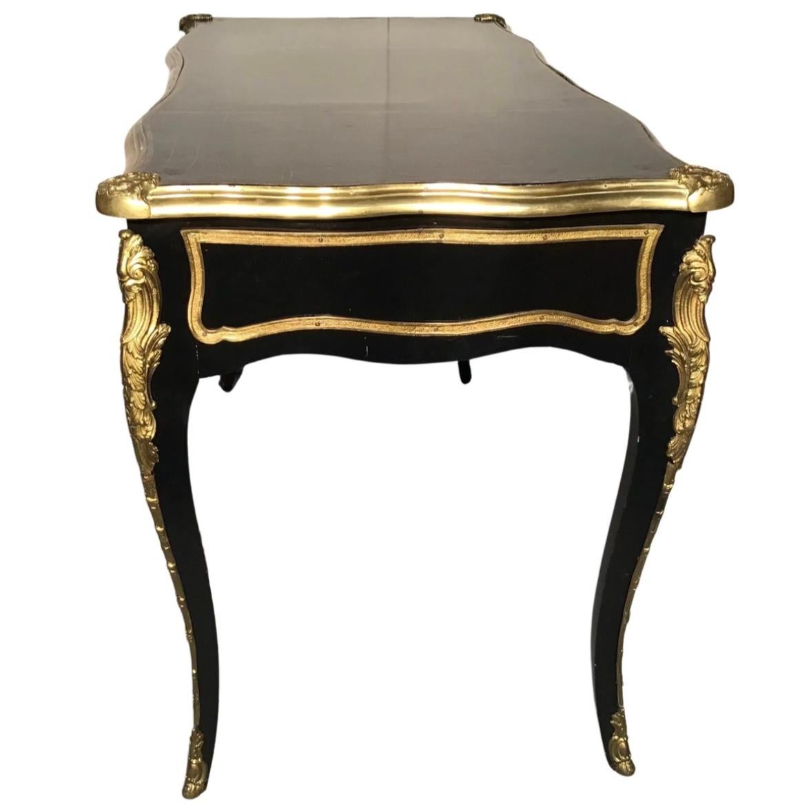 French Louis XV Black Lacquer Bronze Figural Ormolu Bureau Plat Writing Desk In Good Condition In Bradenton, FL