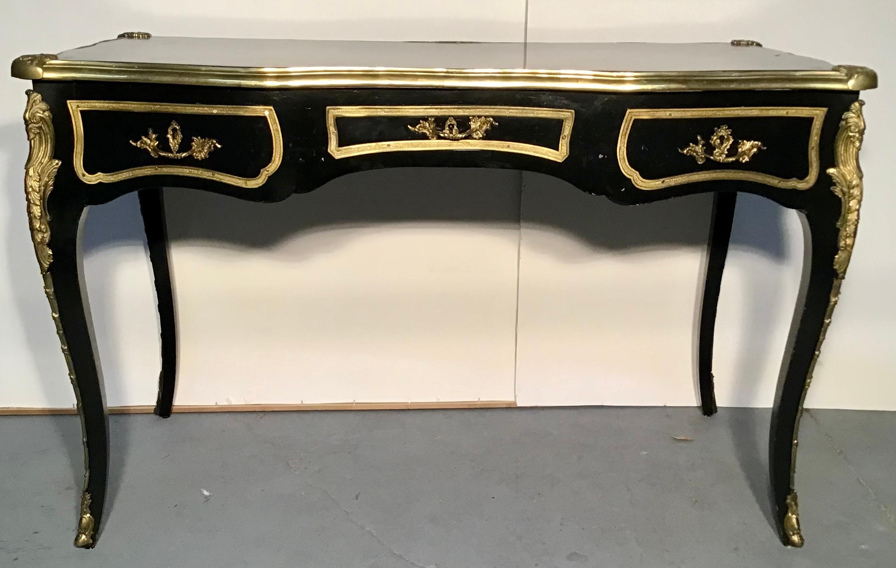 French Louis XV Black Lacquer Bronze Figural Ormolu Bureau Plat Writing Desk 4