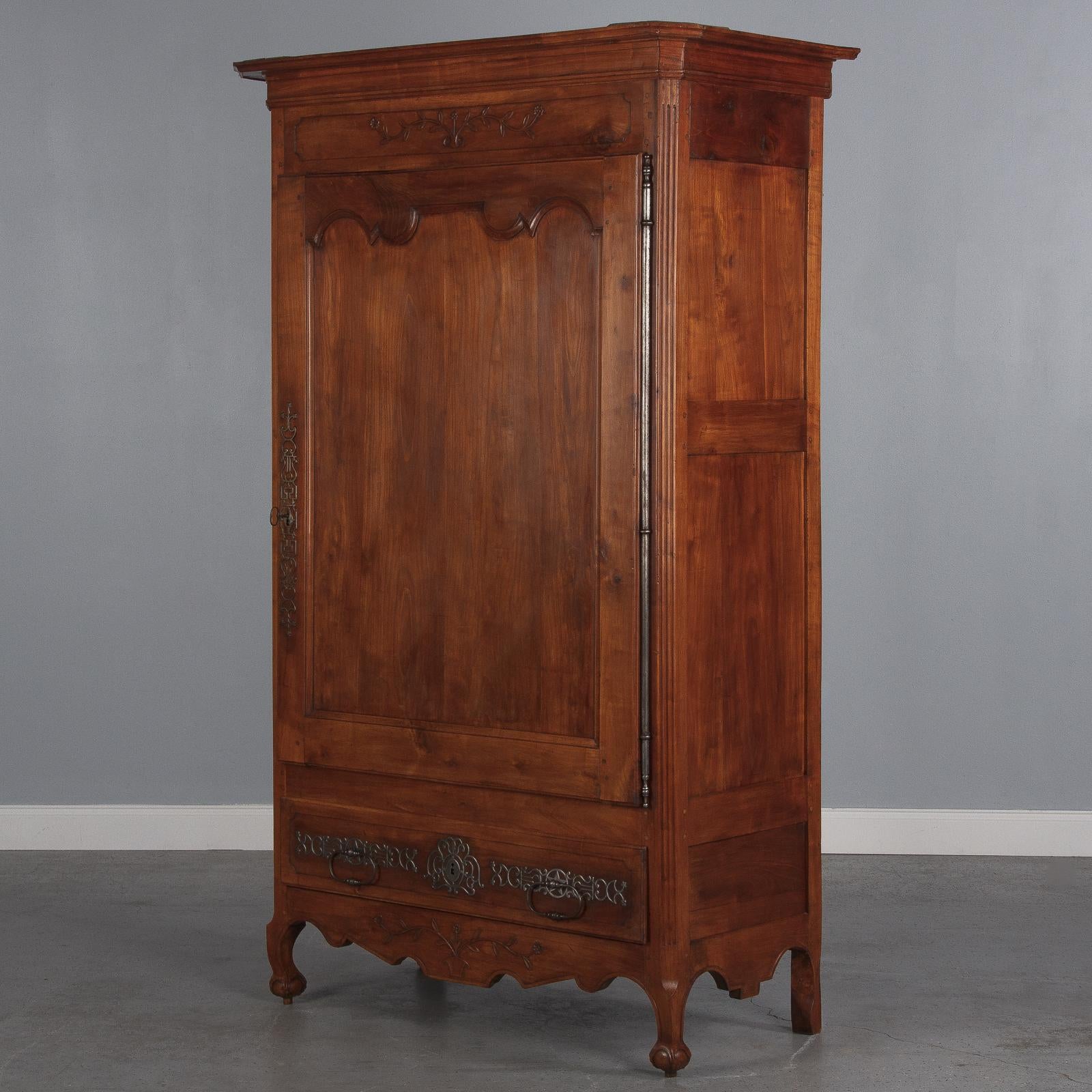 French Louis XV Cherrywood Bonnetiere Armoire, 18th Century 9