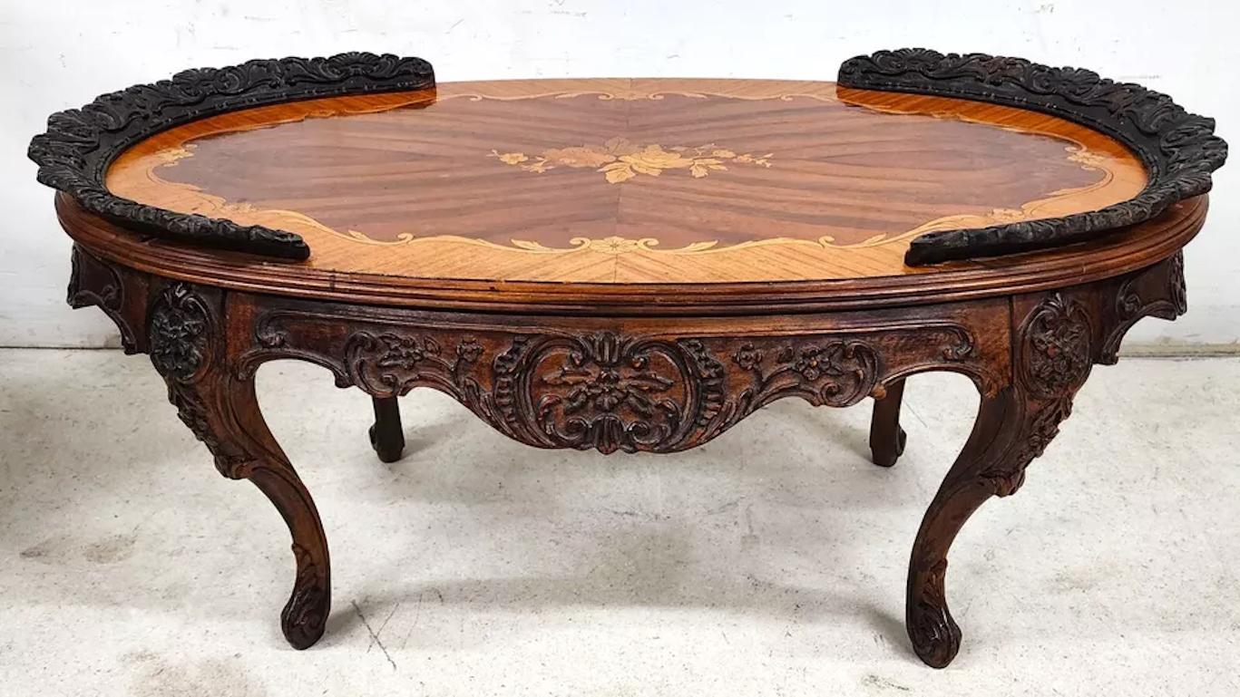 Table basse Louis XV en marqueterie de noyer en vente 5
