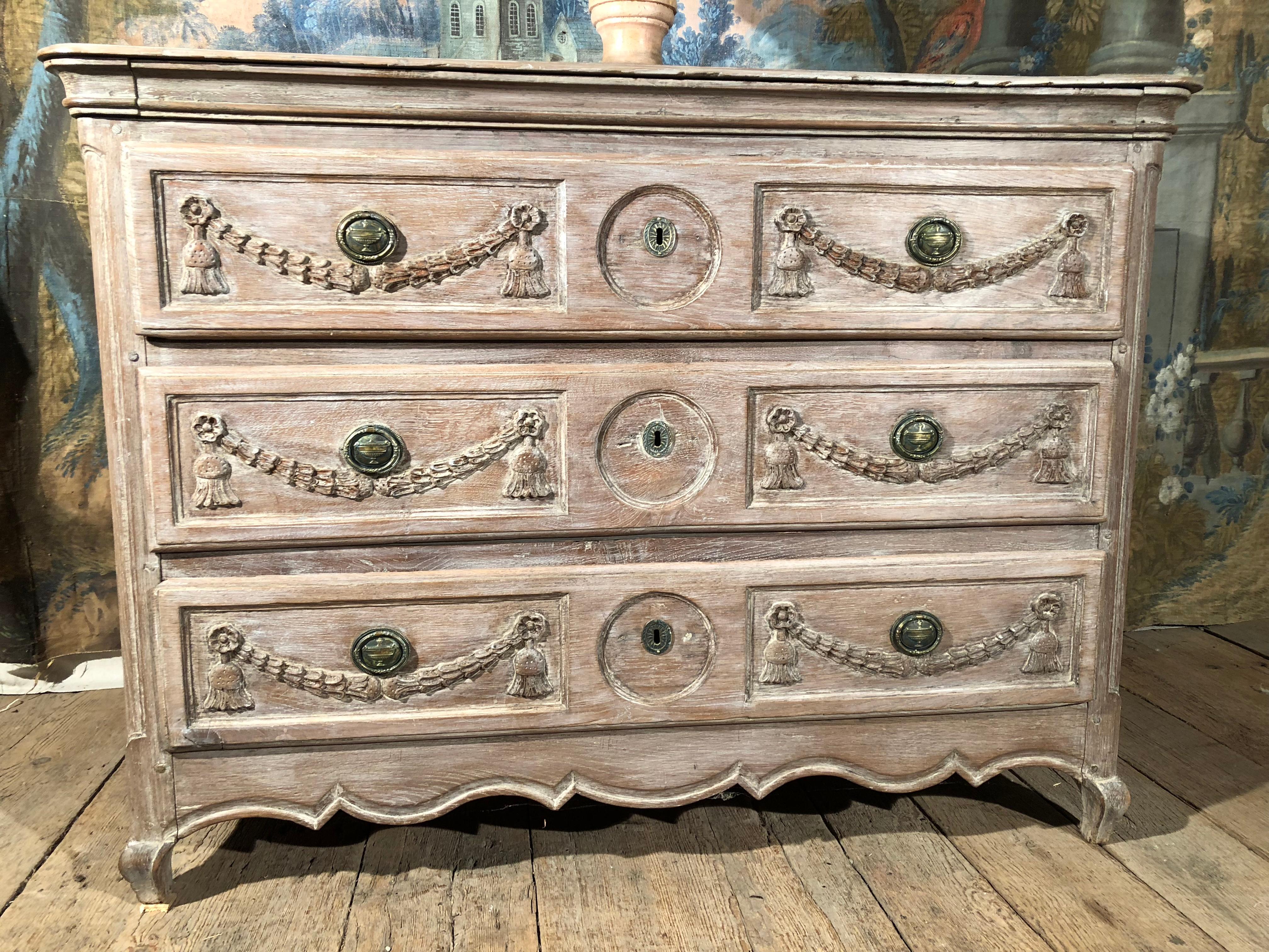 French Louis XV Commode in Bleached Oak 5
