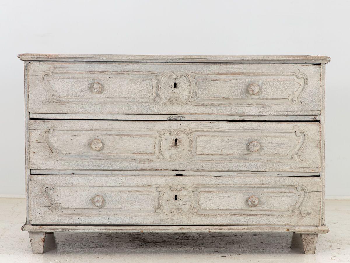 French Louis XV Commode Later Gray Paint, 19th Century For Sale 5