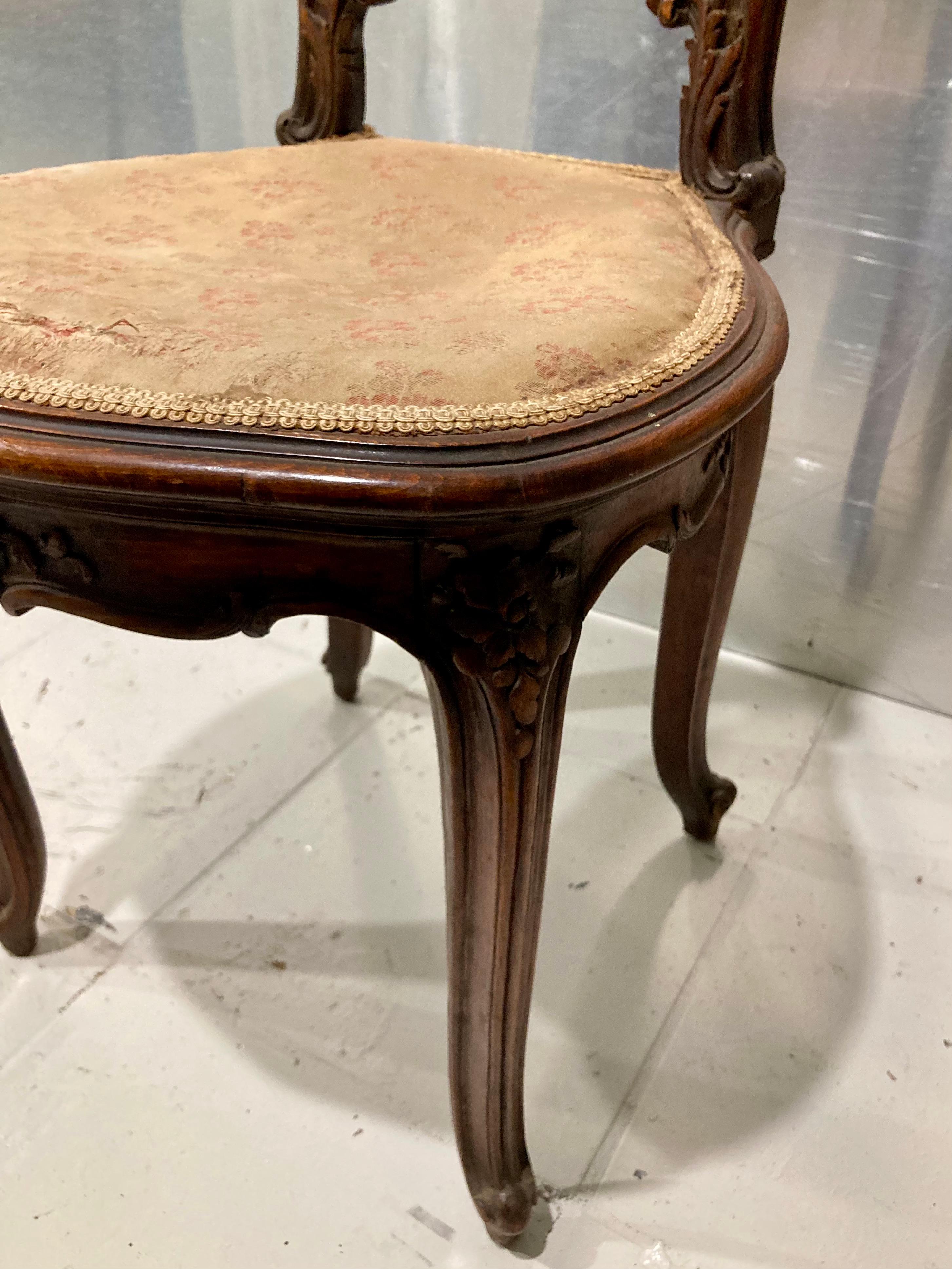 French Louis XV Desk Chair For Sale 6