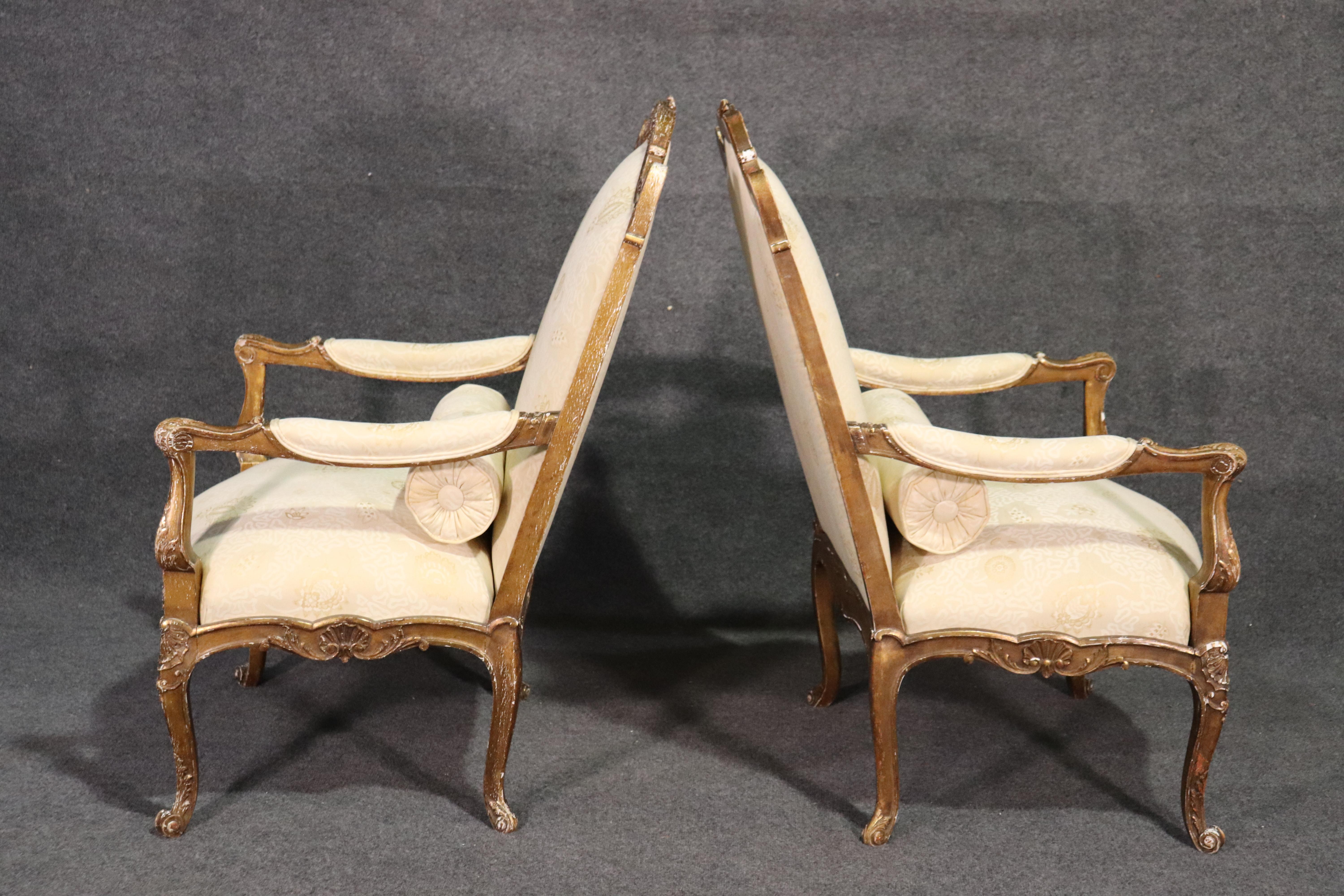 French Louis XV Distressed Painted Armchairs Fautueills, circa 1920s For Sale 13