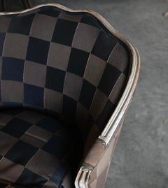 French Louis XV Daybed, Circa 1900, Fruitwood with Checked Upholstery