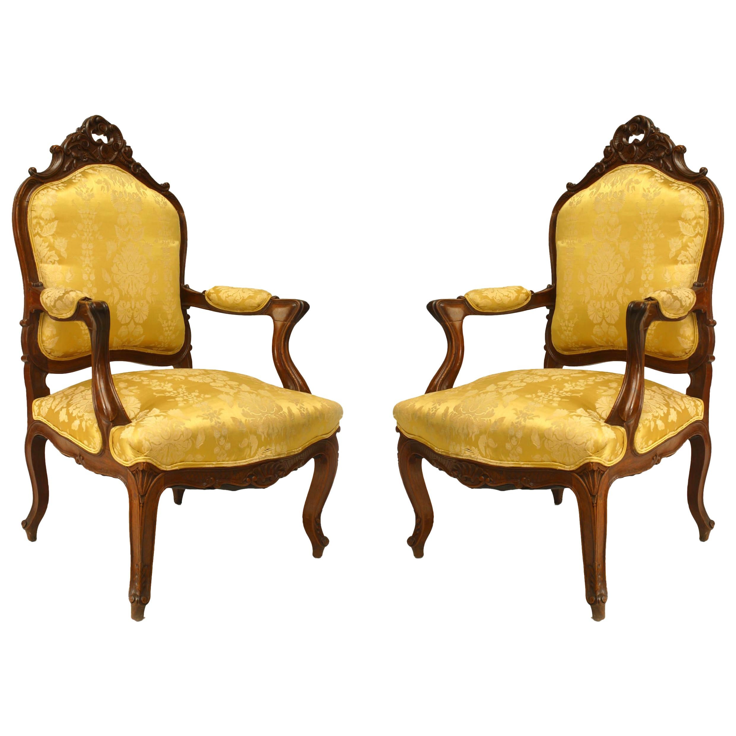 Ensemble de salon français de 5 pièces en damas doré de style Louis XV