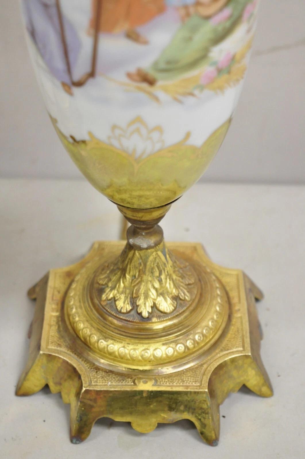French Louis XV Hand Painted Porcelain Sevres Women Musicians Table Lamp - Pair For Sale 4