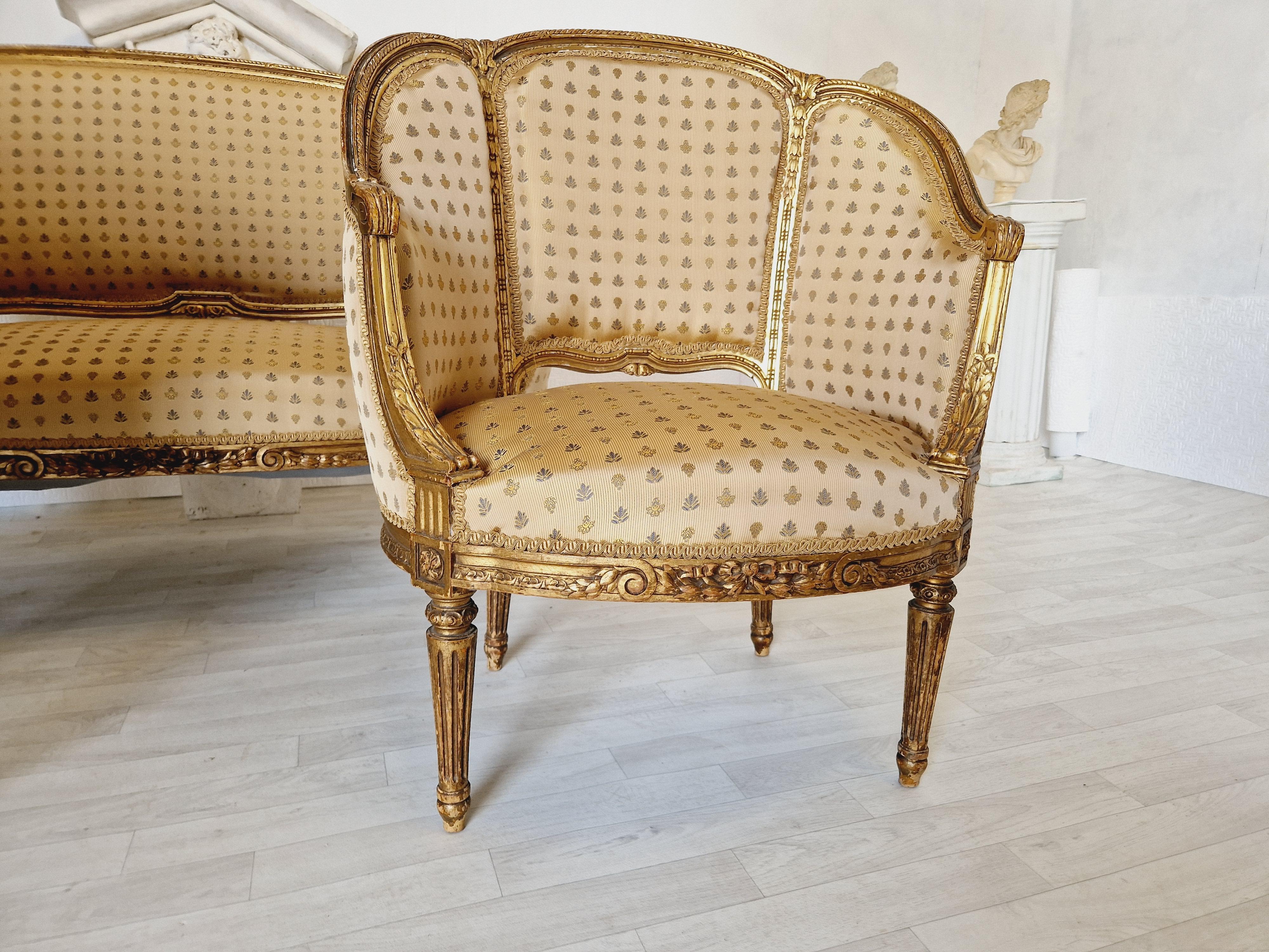 French Louis XV Living Room Set 19th Century 7
