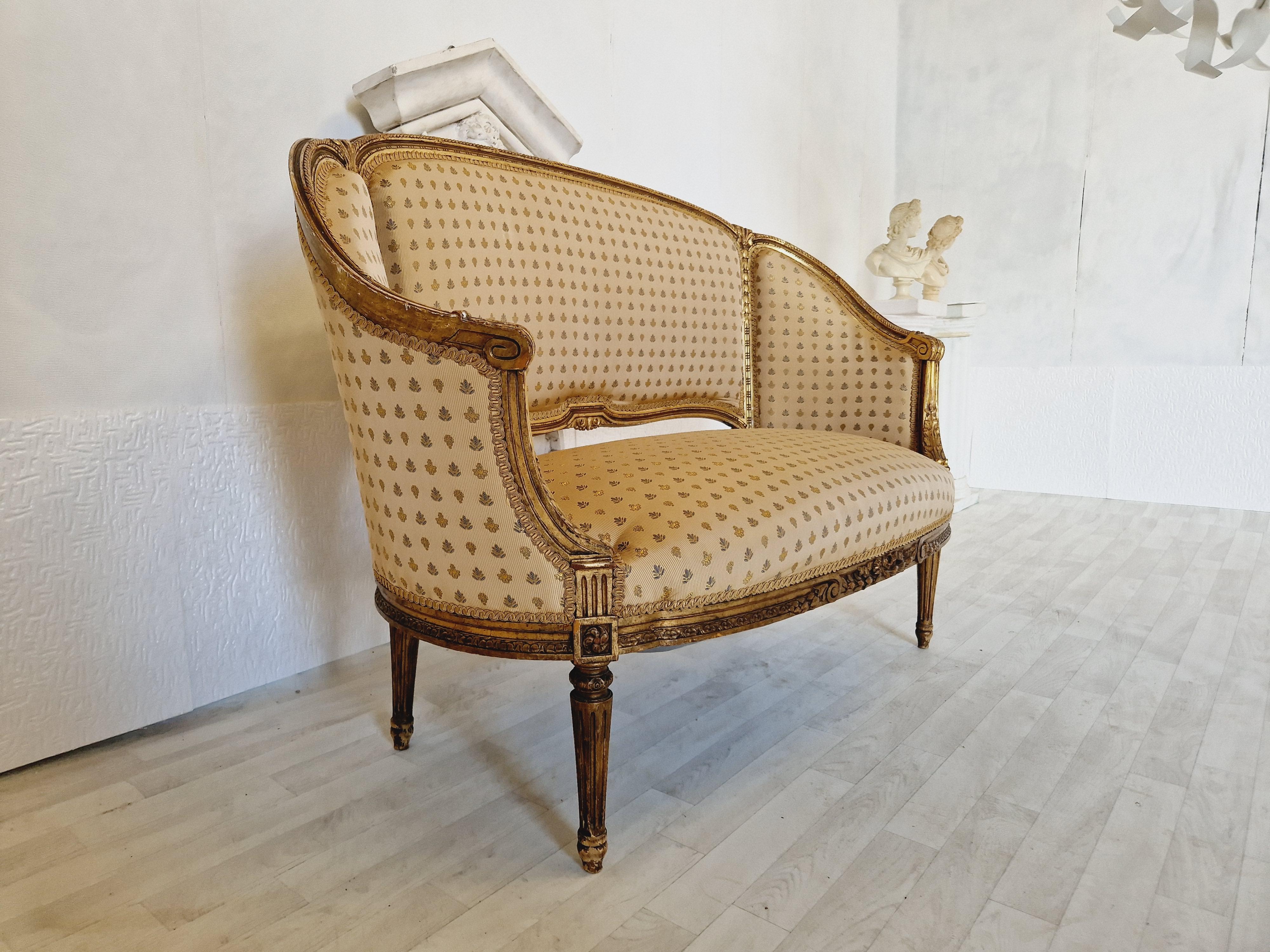 Hand-Carved French Louis XV Living Room Set 19th Century