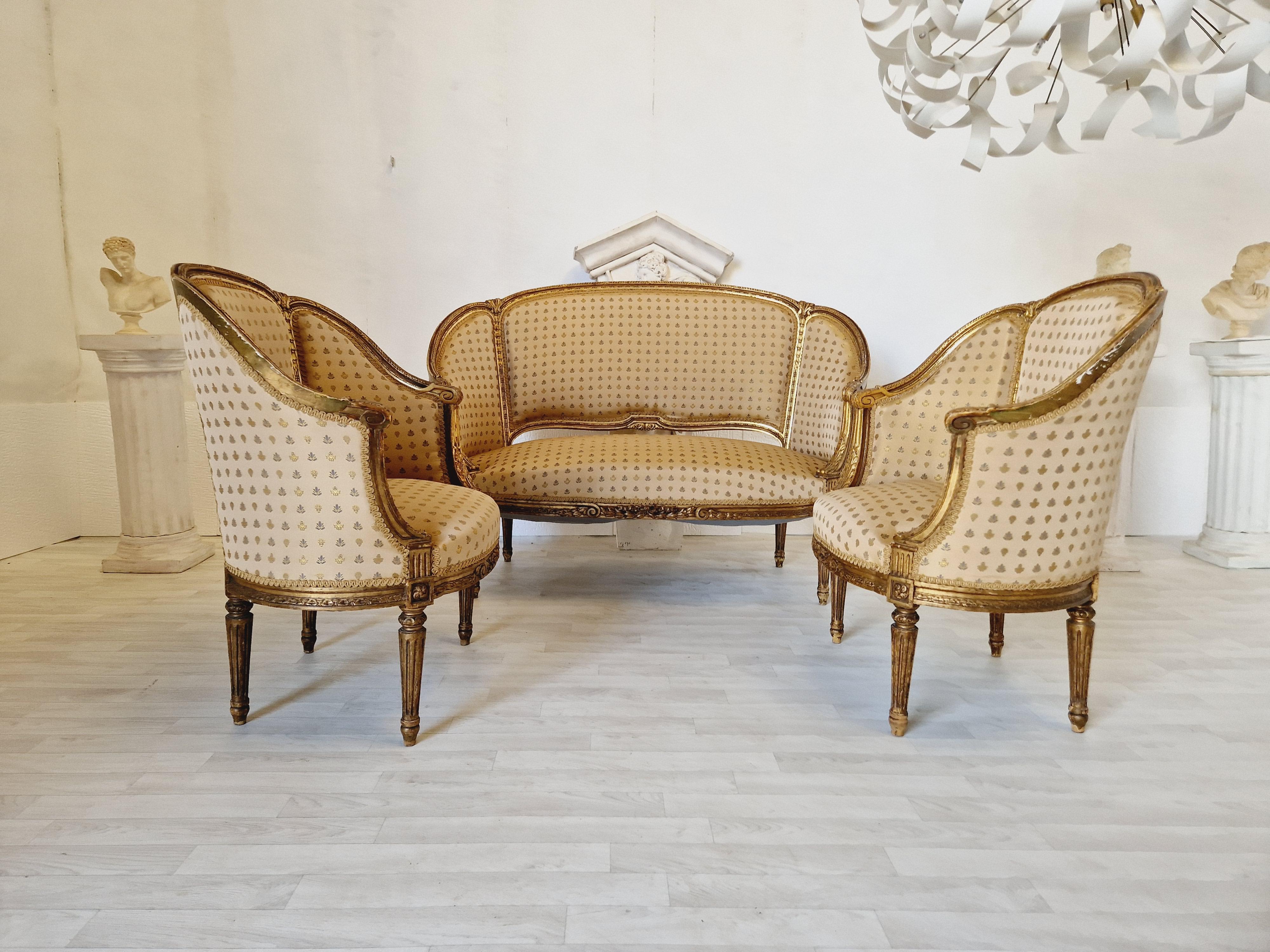French Louis XV Living Room Set 19th Century In Good Condition In Buxton, GB