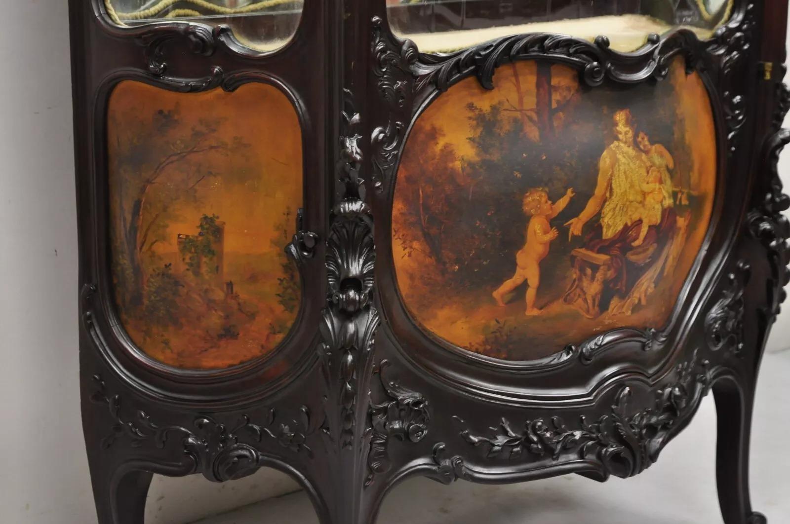 19th Century French Louis XV Mahogany Hand Painted Curved Glass Vernis Martin Curio Cabinet For Sale