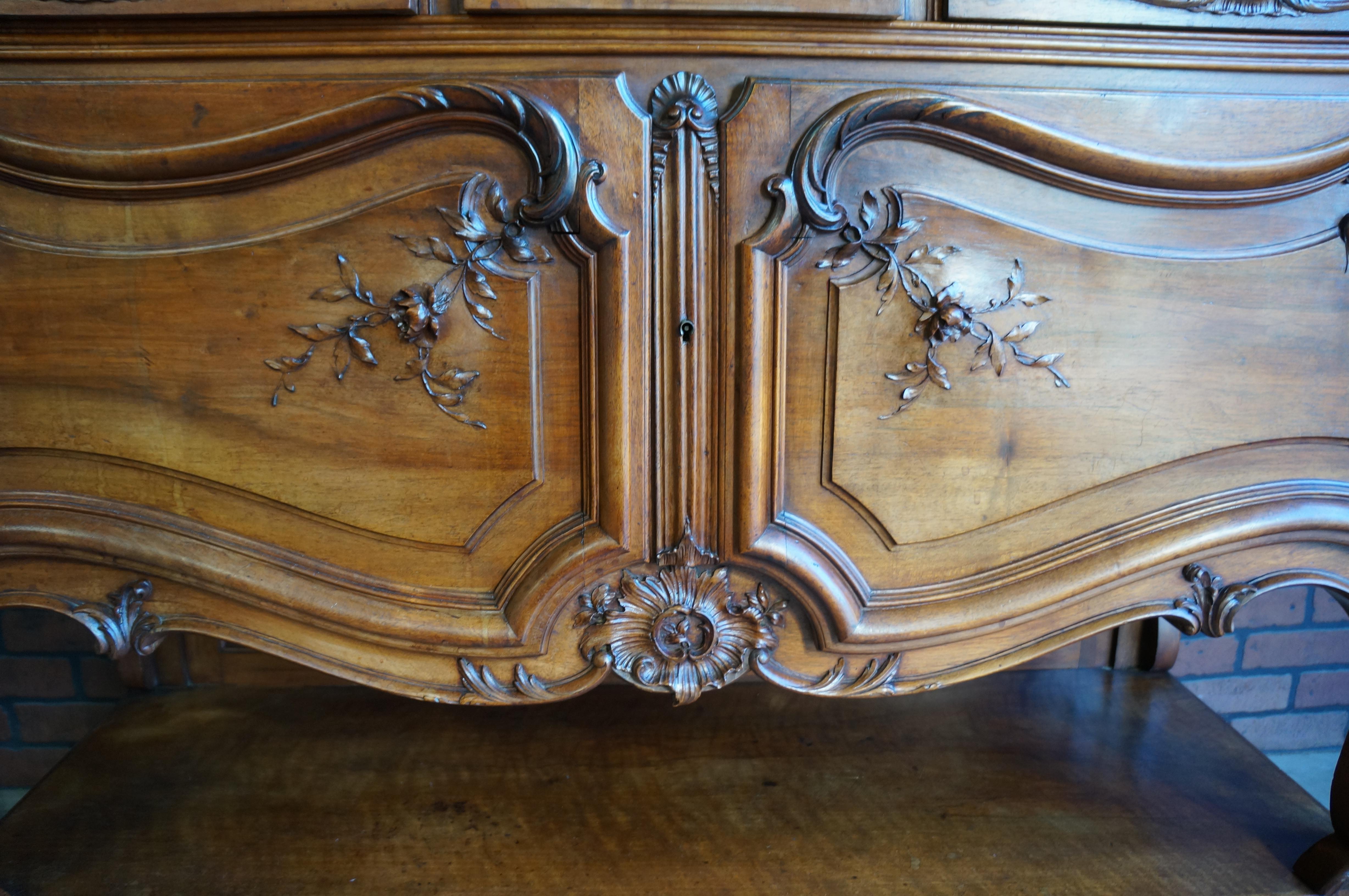 19th Century French Louis XV Marble Top Vaisselier  For Sale