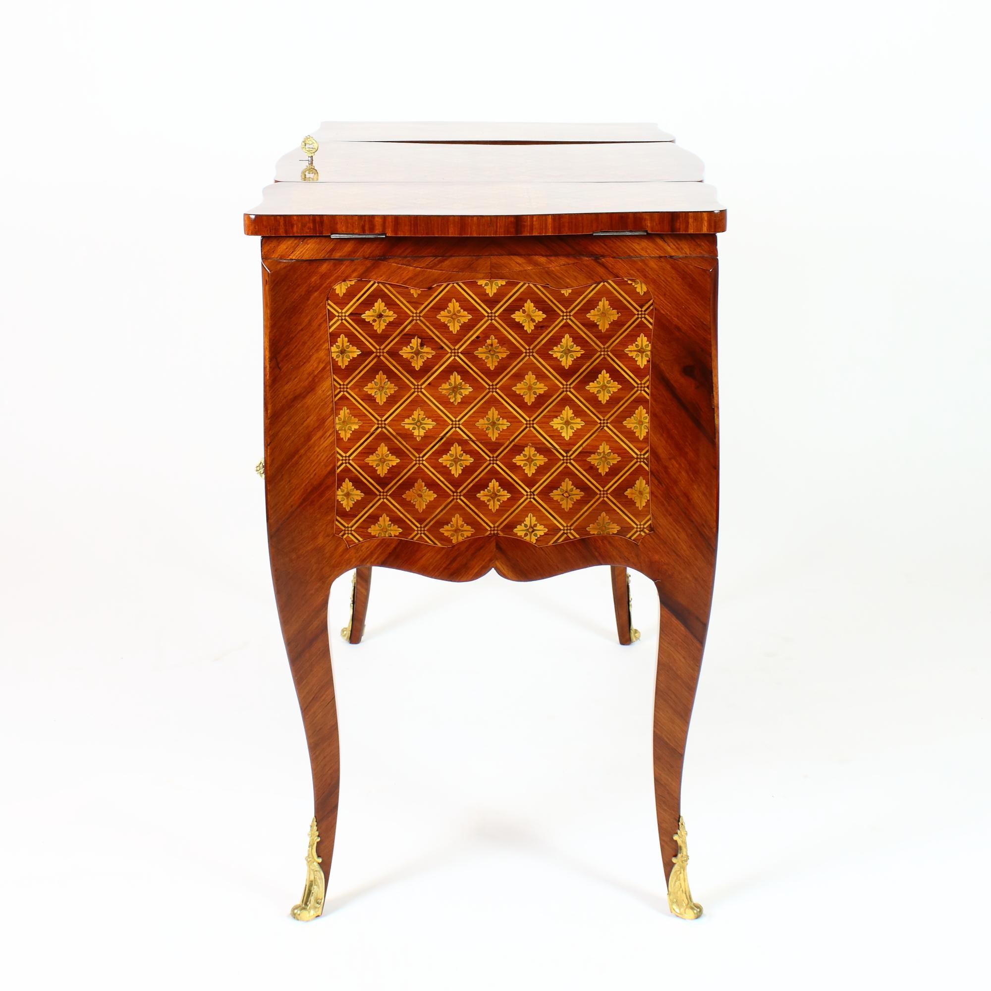 French Louis XV Marquetry Dressing Table Perruquiere, Manner of Pierre Roussel 4