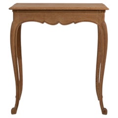 French Louis XV Oak Side Table with Curved Legs, 20th Century