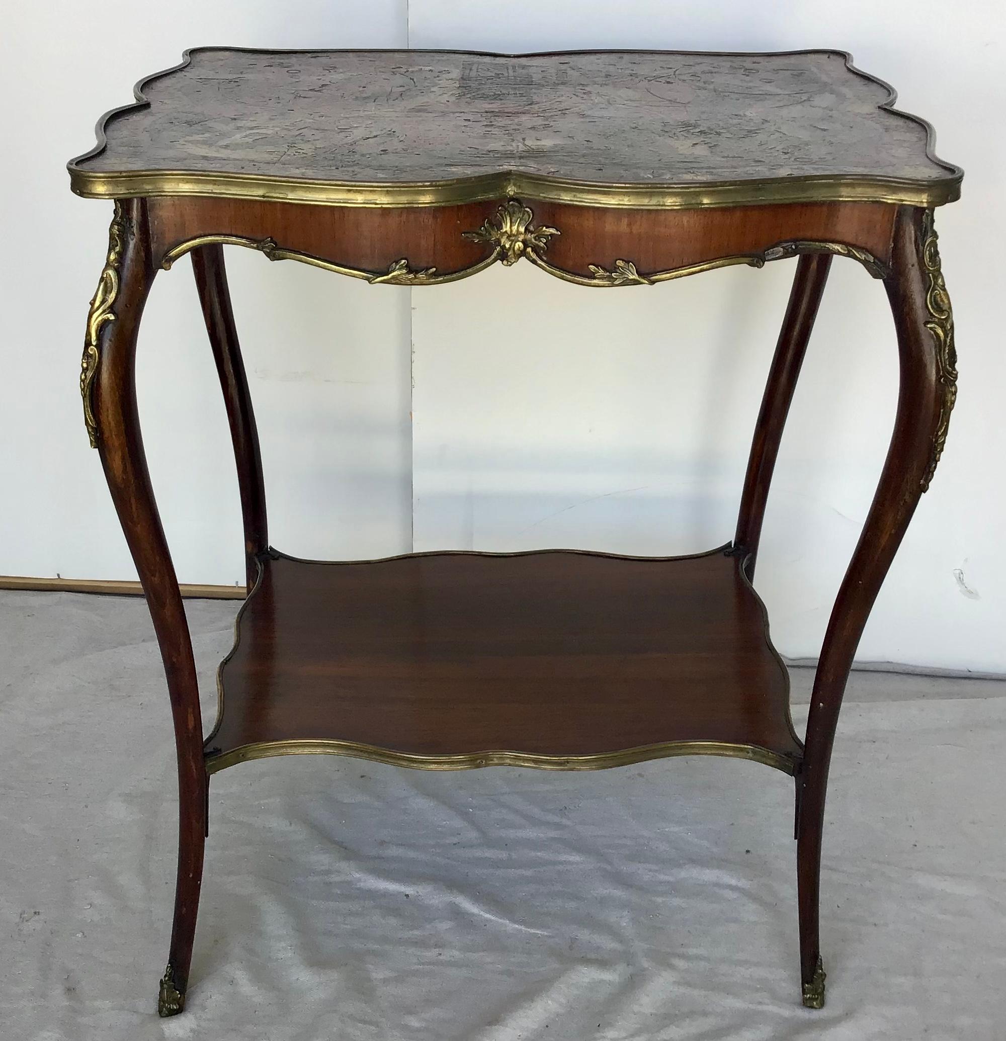 French Louis XV Ormolu Mounted Chinoiserie Leather Top Table In Good Condition For Sale In Bradenton, FL