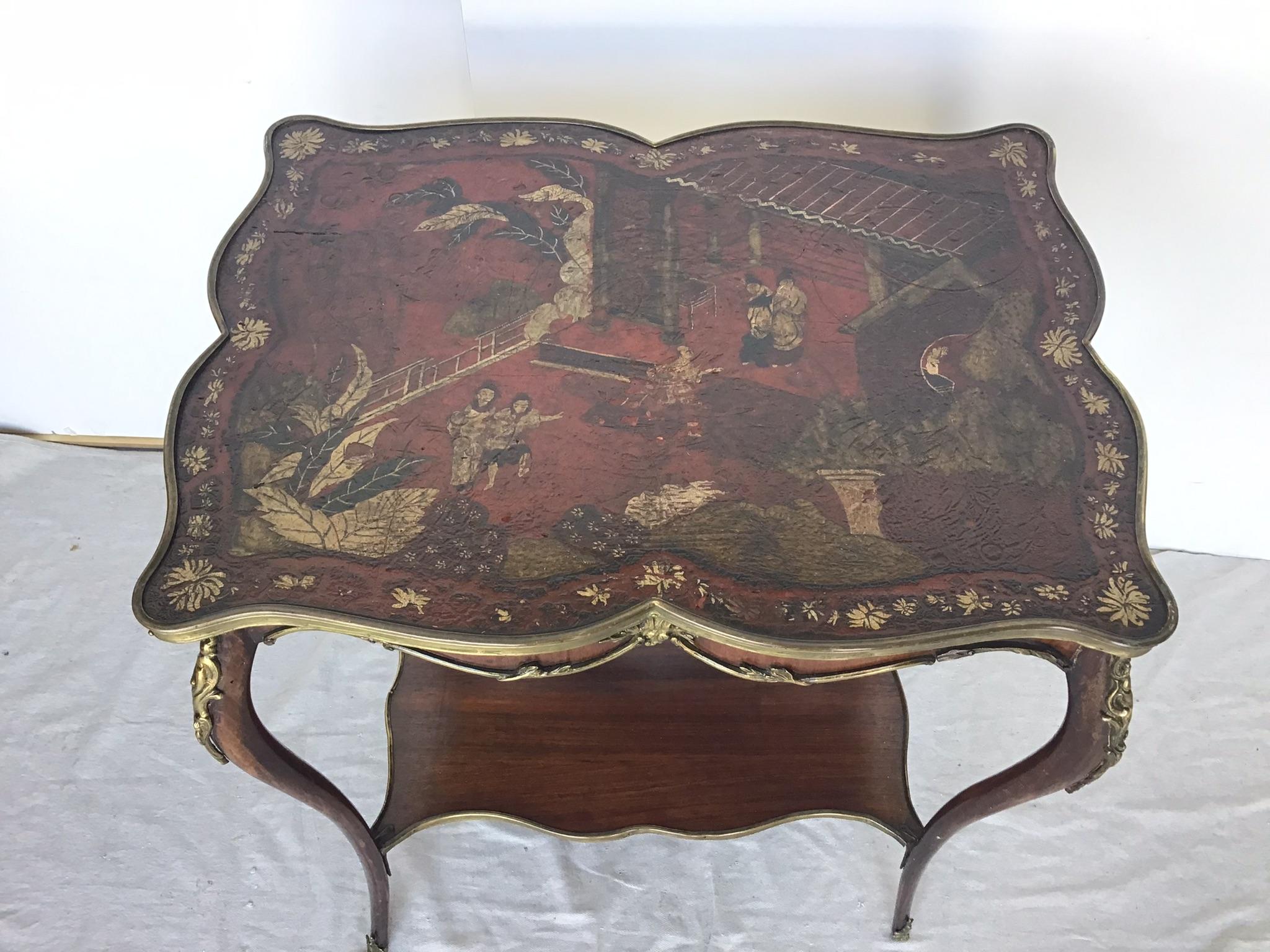 French Louis XV Ormolu Mounted Chinoiserie Leather Top Table For Sale 3