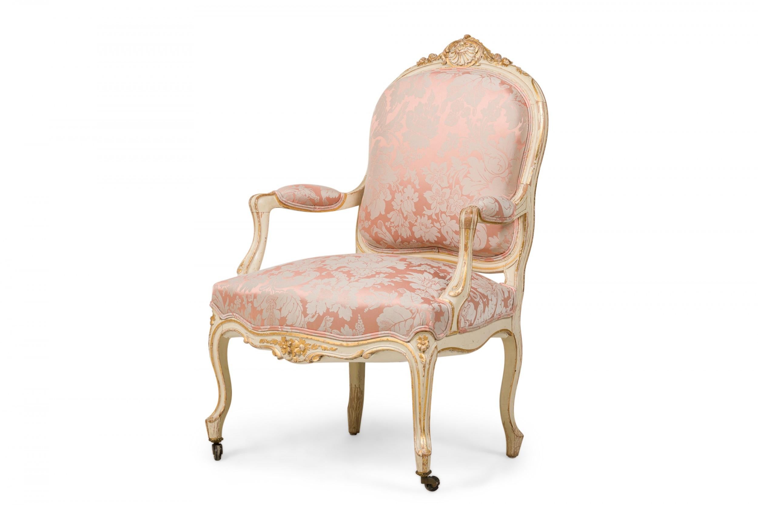 French Louis XV Painted 5-Piece Living Room Set For Sale 3