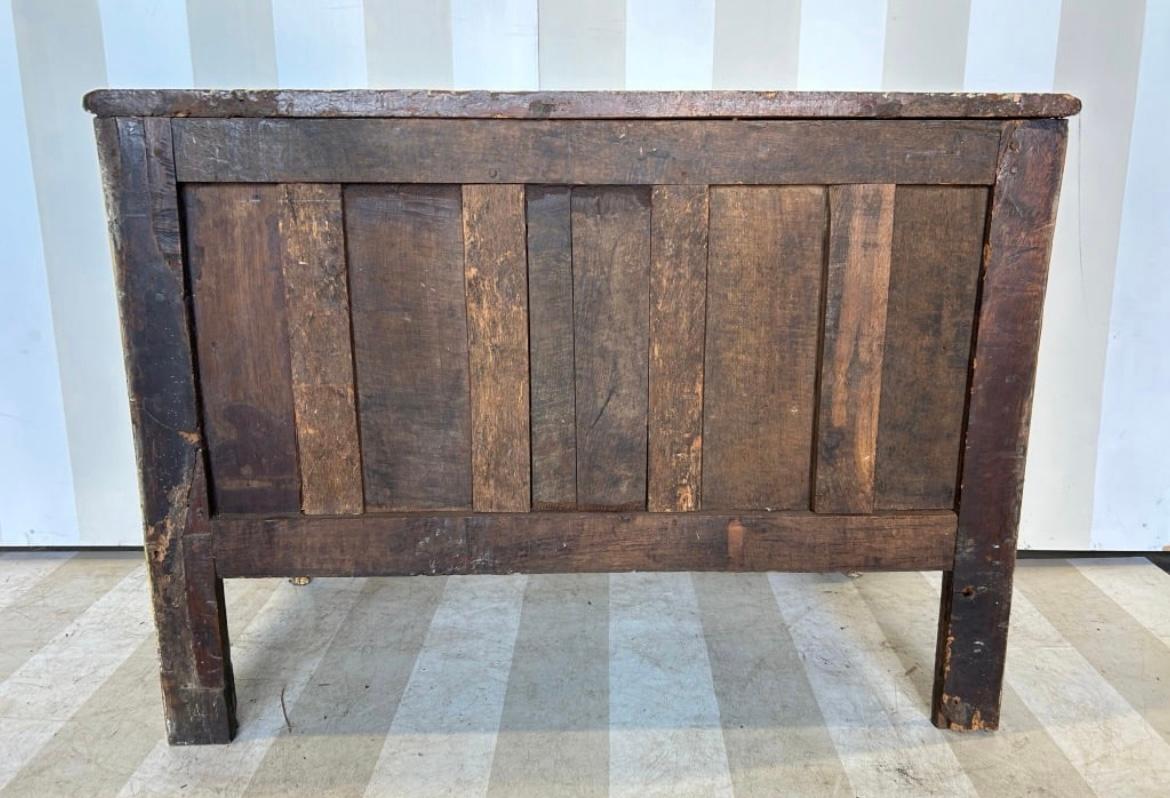 Commode francese dipinta Luigi XV in vendita 2