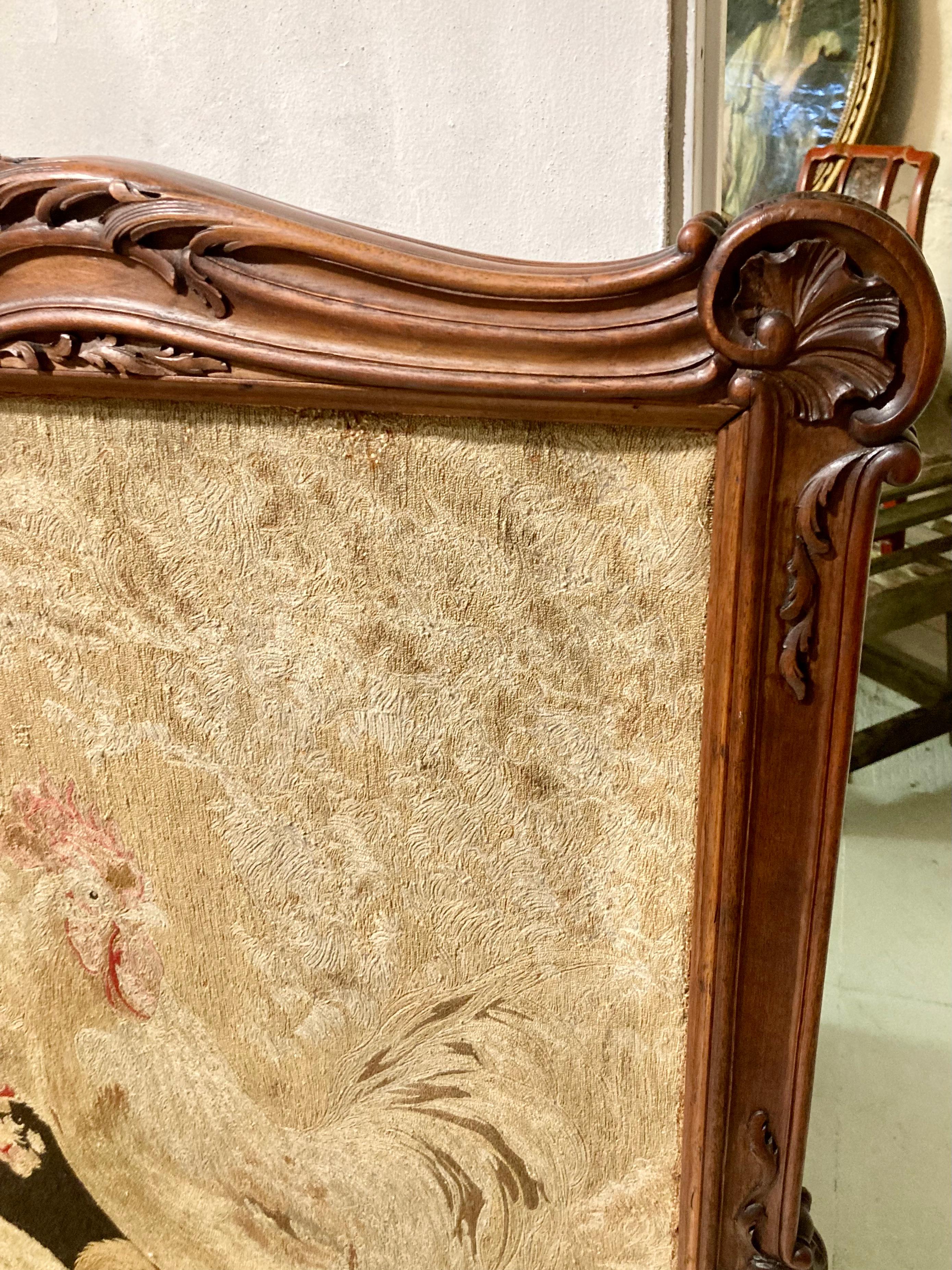French Louis XV Palace Size Fire Screen With Embroidered Rooster and Hen Motif For Sale 1