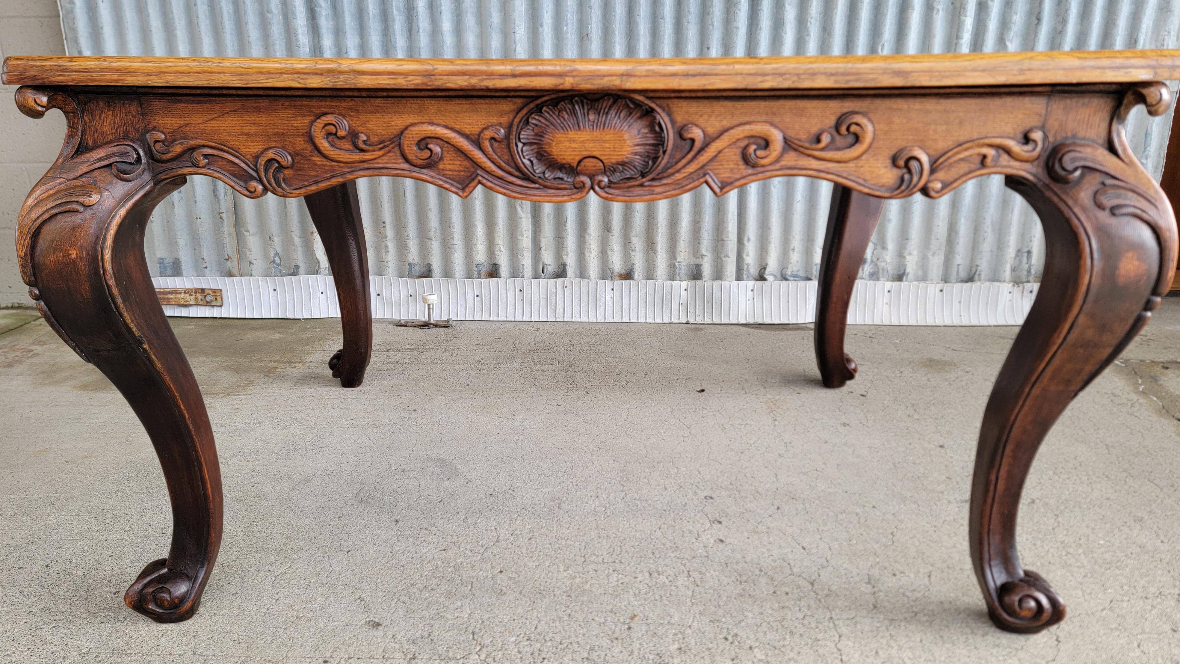 French Louis XV Parquetry Dining Table Circa. 1900 For Sale 4