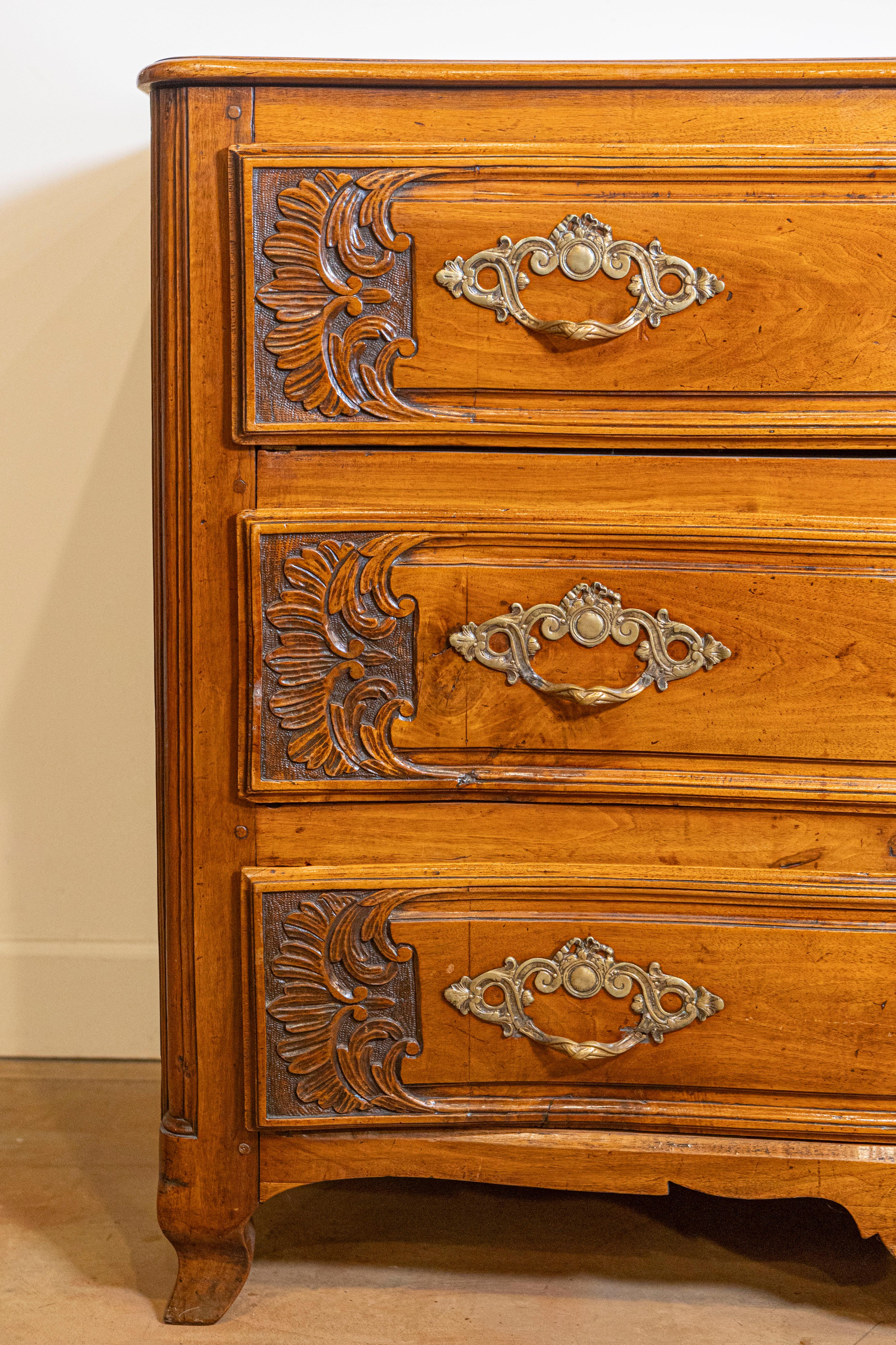 Bronze French Louis XV Period 1730s Walnut Three-Drawer Commode from Lyon with Foliage For Sale