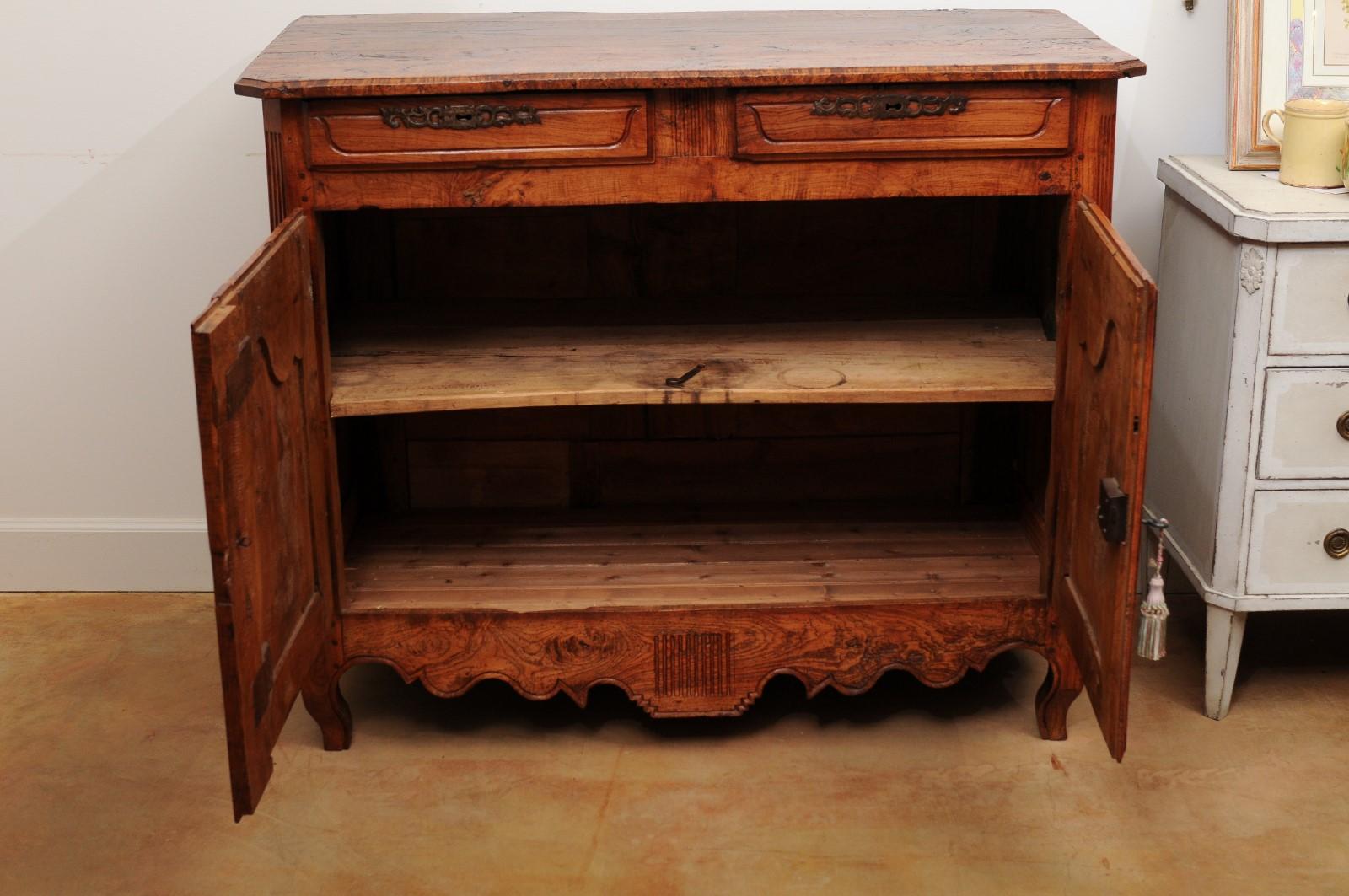 French Louis XV Period 1750s Rustic Ash Buffet with Two Drawers over Two Doors 4